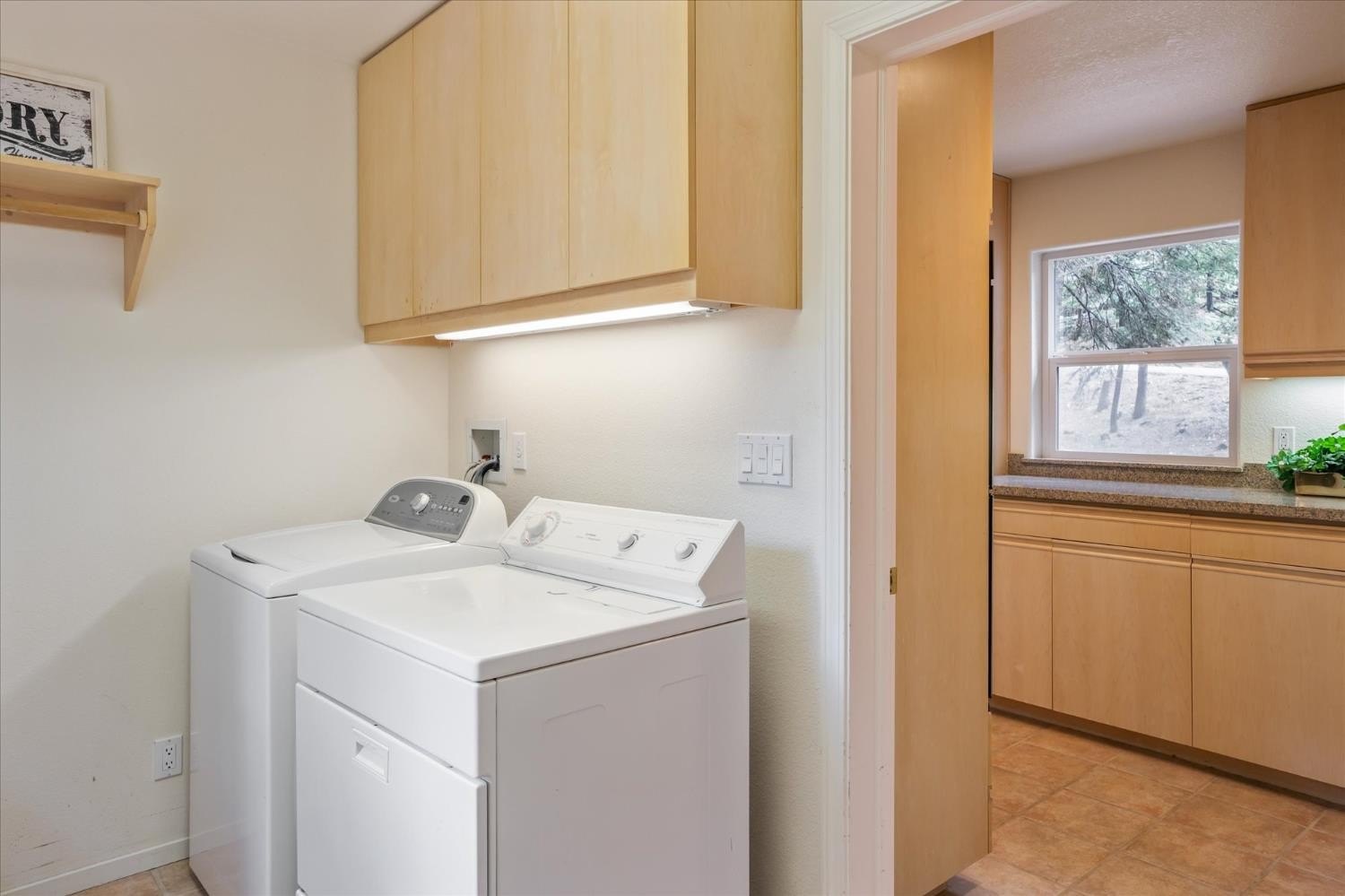 Arnold, California, 95223, United States, 3 Bedrooms Bedrooms, ,4 BathroomsBathrooms,Residential,For Sale,1924050