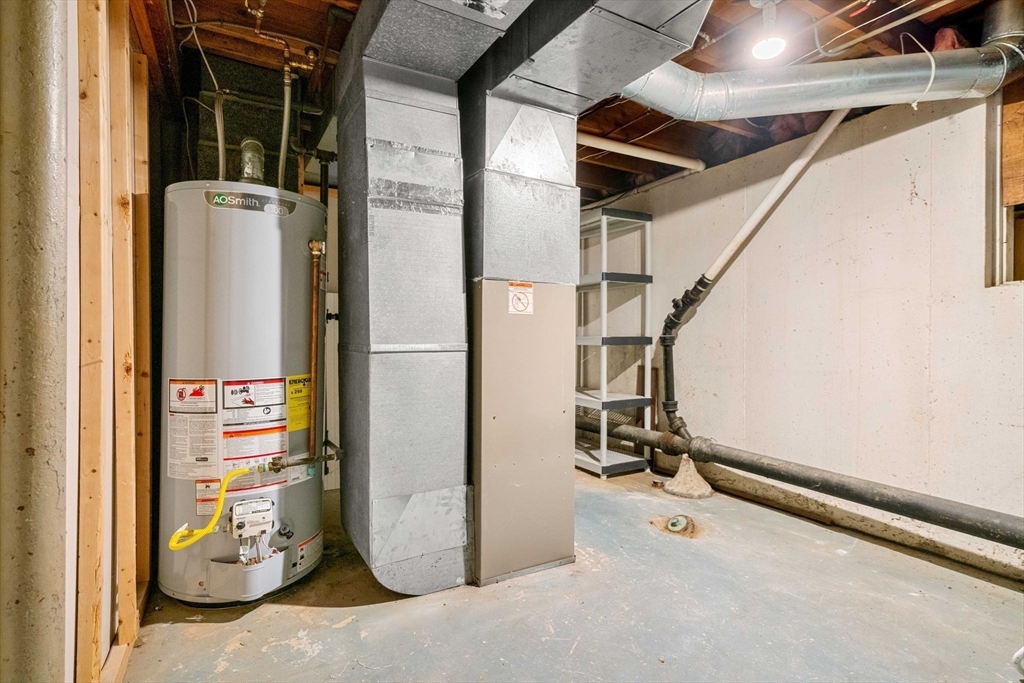 Haverhill, Massachusetts, 01835, United States, 3 Bedrooms Bedrooms, ,2 BathroomsBathrooms,Residential,For Sale,1967914