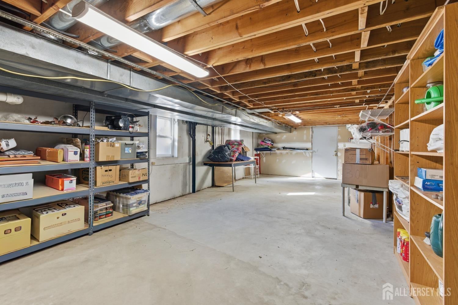 South Amboy, New Jersey, 08879, United States, 3 Bedrooms Bedrooms, ,2 BathroomsBathrooms,Residential,For Sale,2005164