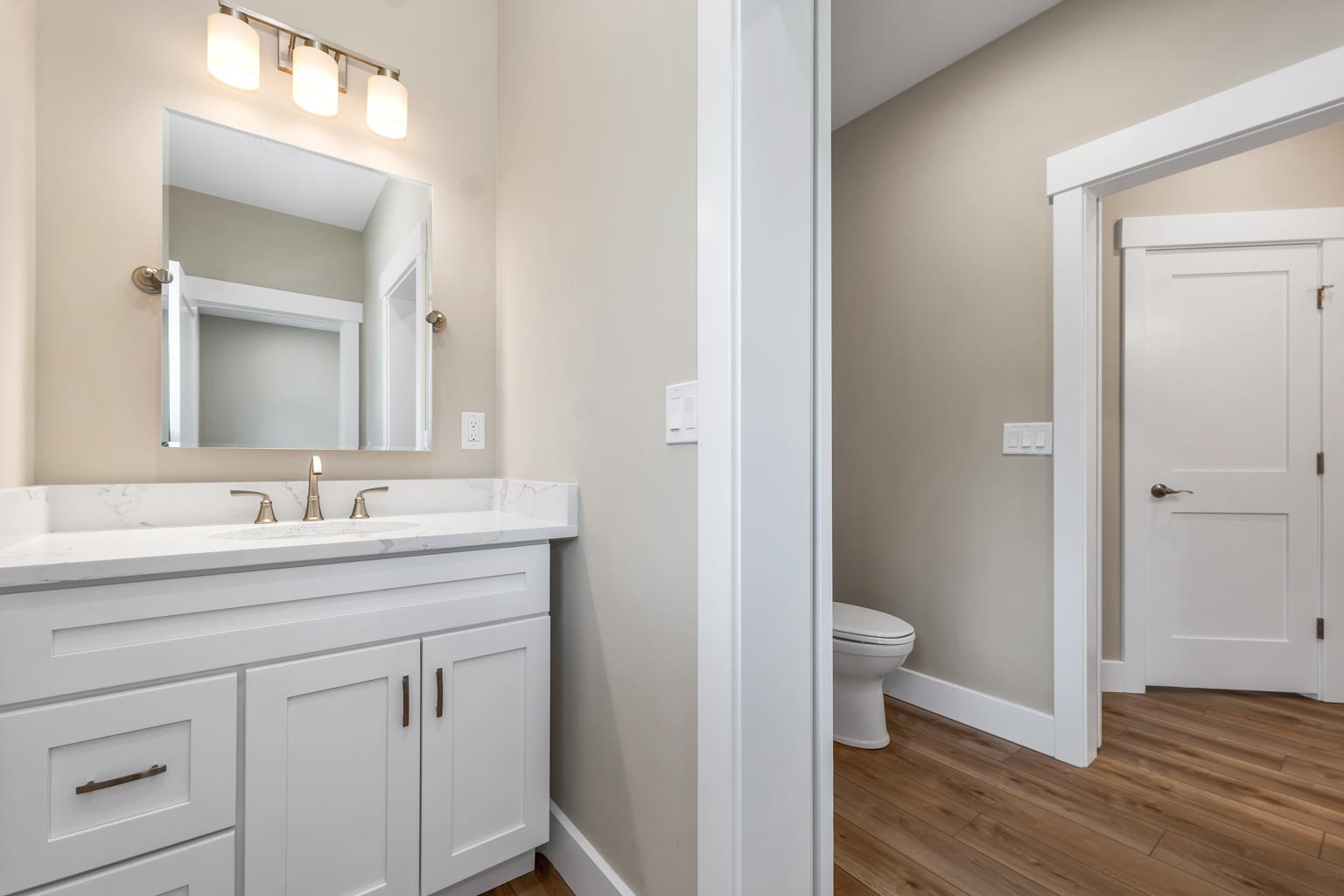 Laconia, New Hampshire, 03246, United States, 3 Bedrooms Bedrooms, ,3 BathroomsBathrooms,Residential,For Sale,1932606