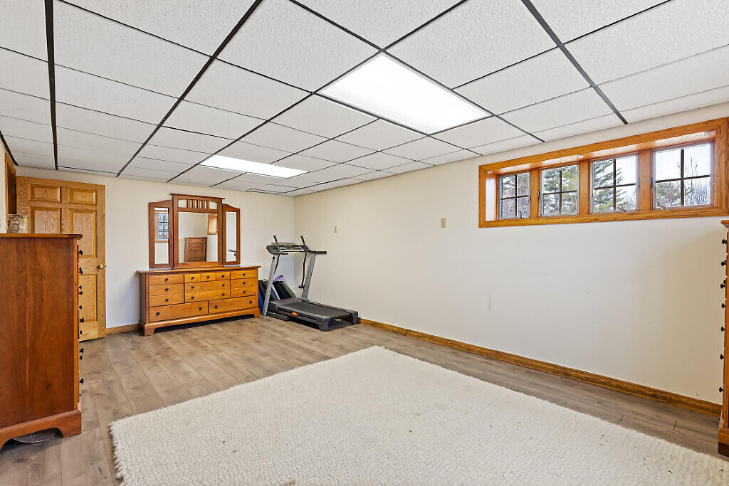 China, Maine, 04358, United States, 6 Bedrooms Bedrooms, ,3 BathroomsBathrooms,Residential,For Sale,1898689