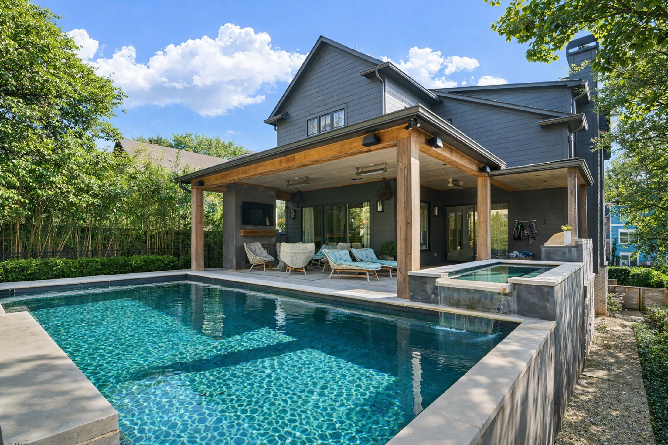  Resort-style Living in the Heart of Virginia Highland - 物件實景