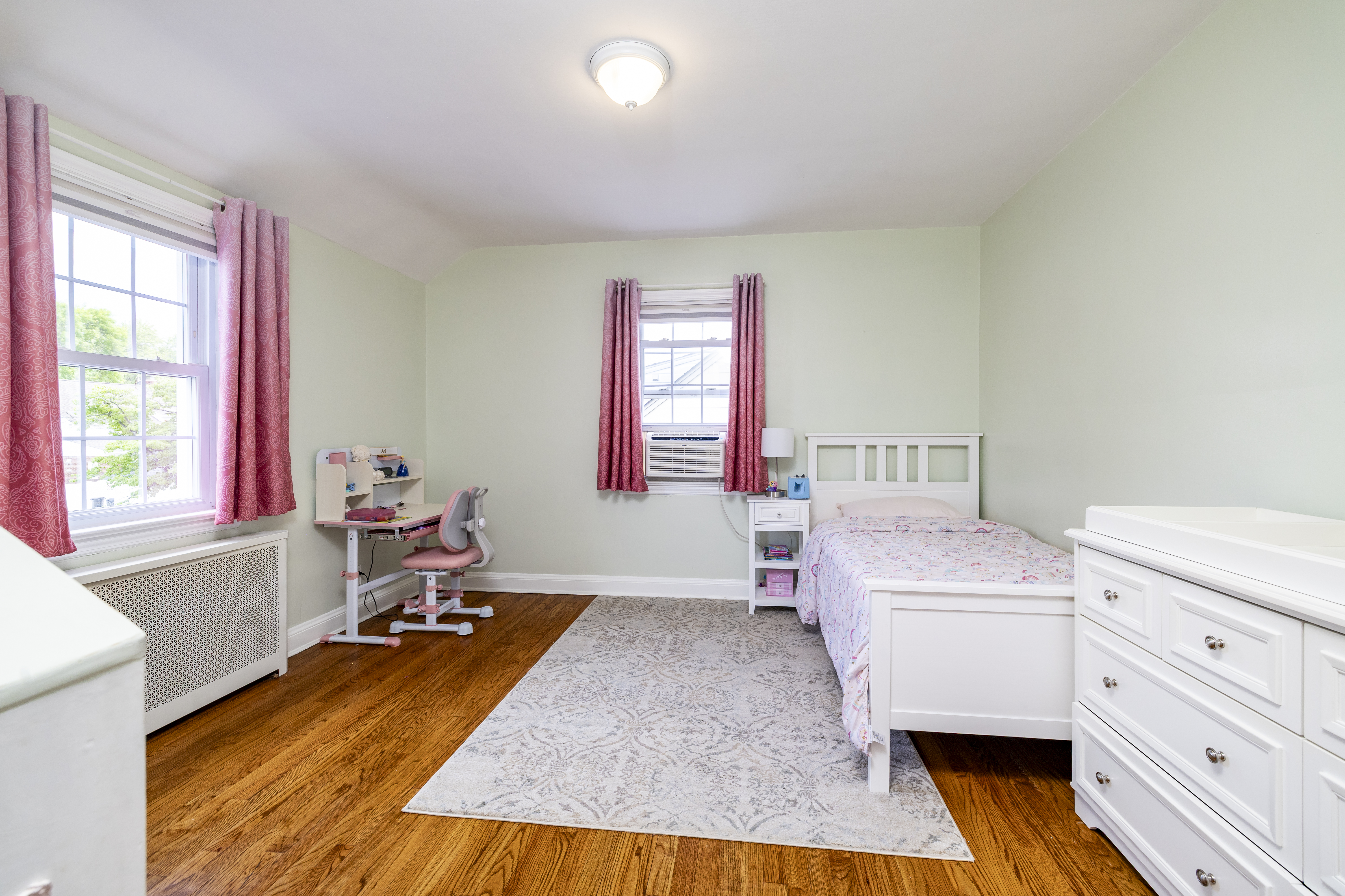  41 Hart Street, Lynbrook, NY 11563 - 物件實景