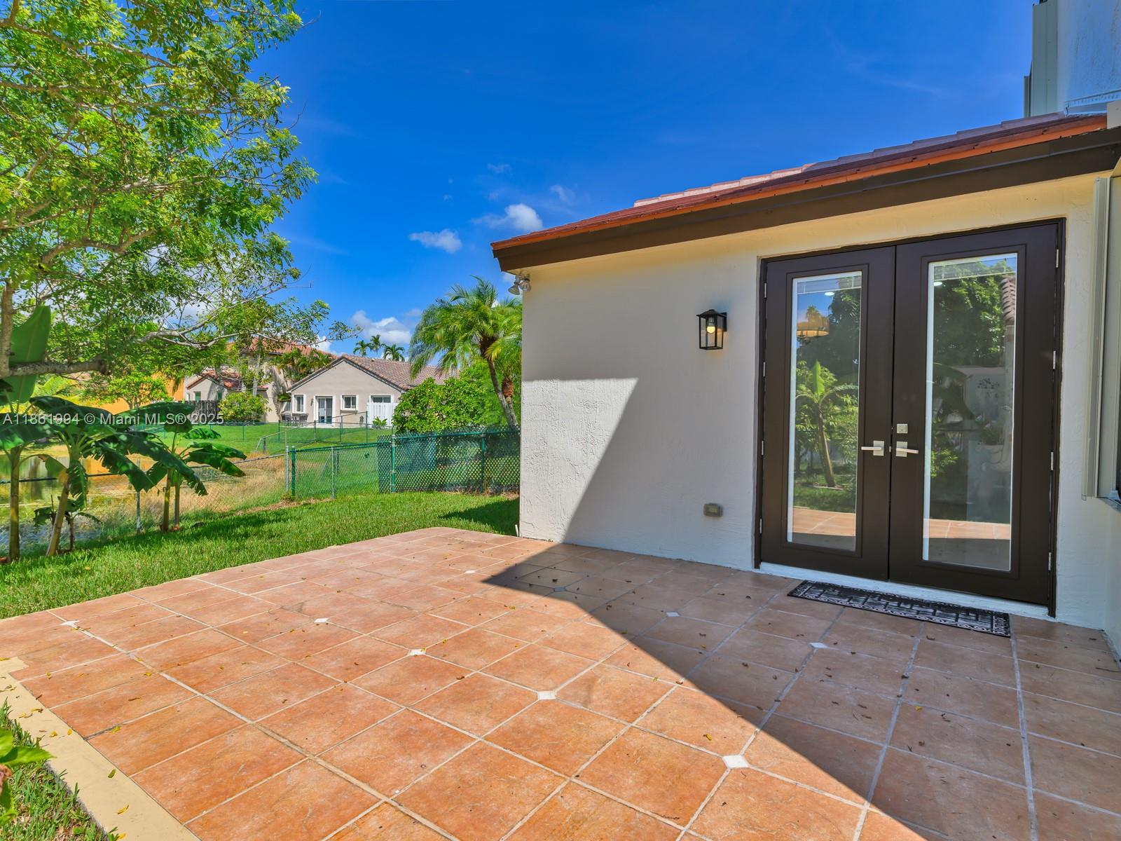 Pembroke Pines, Florida, 33029, United States, 3 Bedrooms Bedrooms, ,3 BathroomsBathrooms,Residential,For Sale,1923091