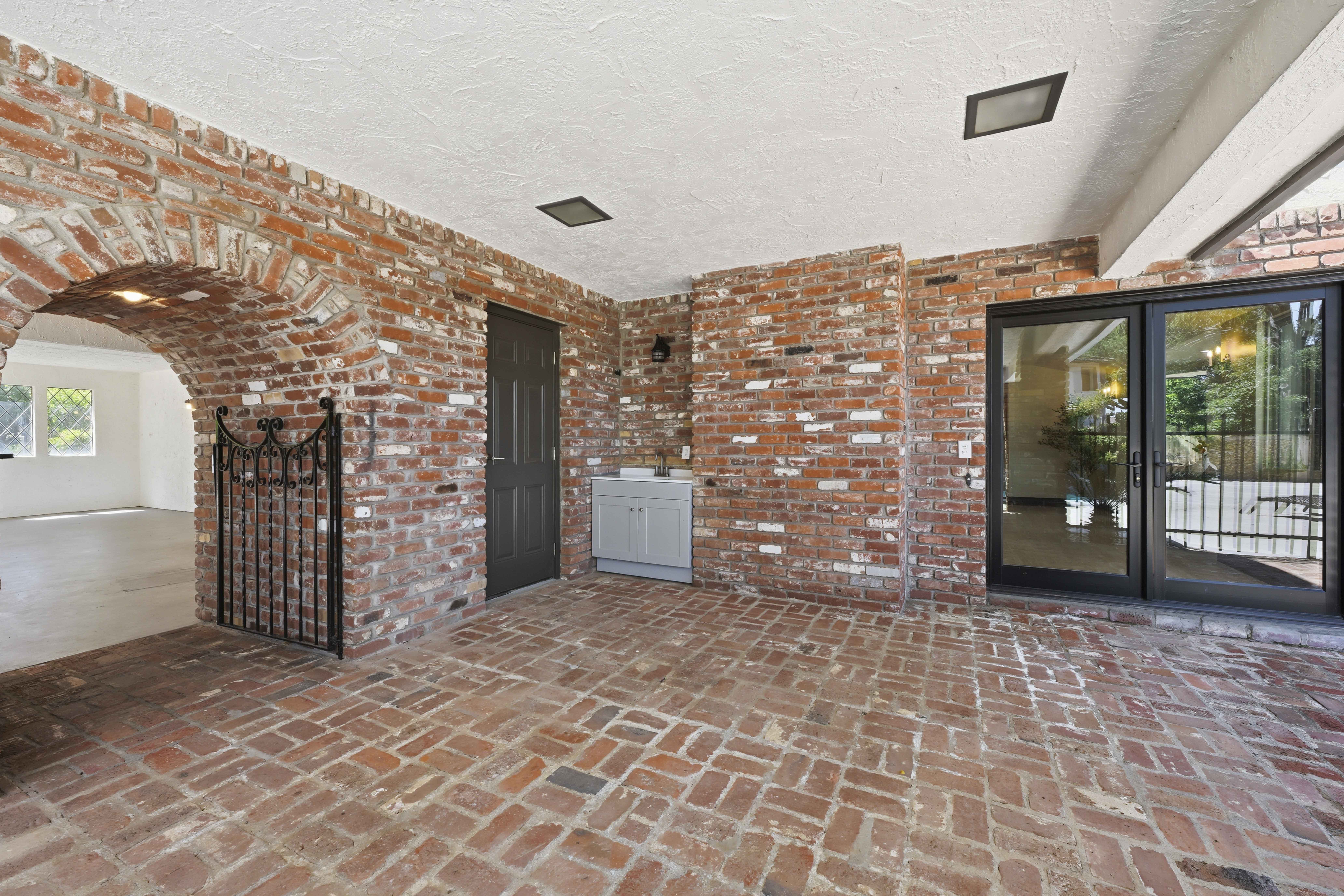  9815 Mira Del Rio Drive, Sacramento, CA 95827 - 物件實景