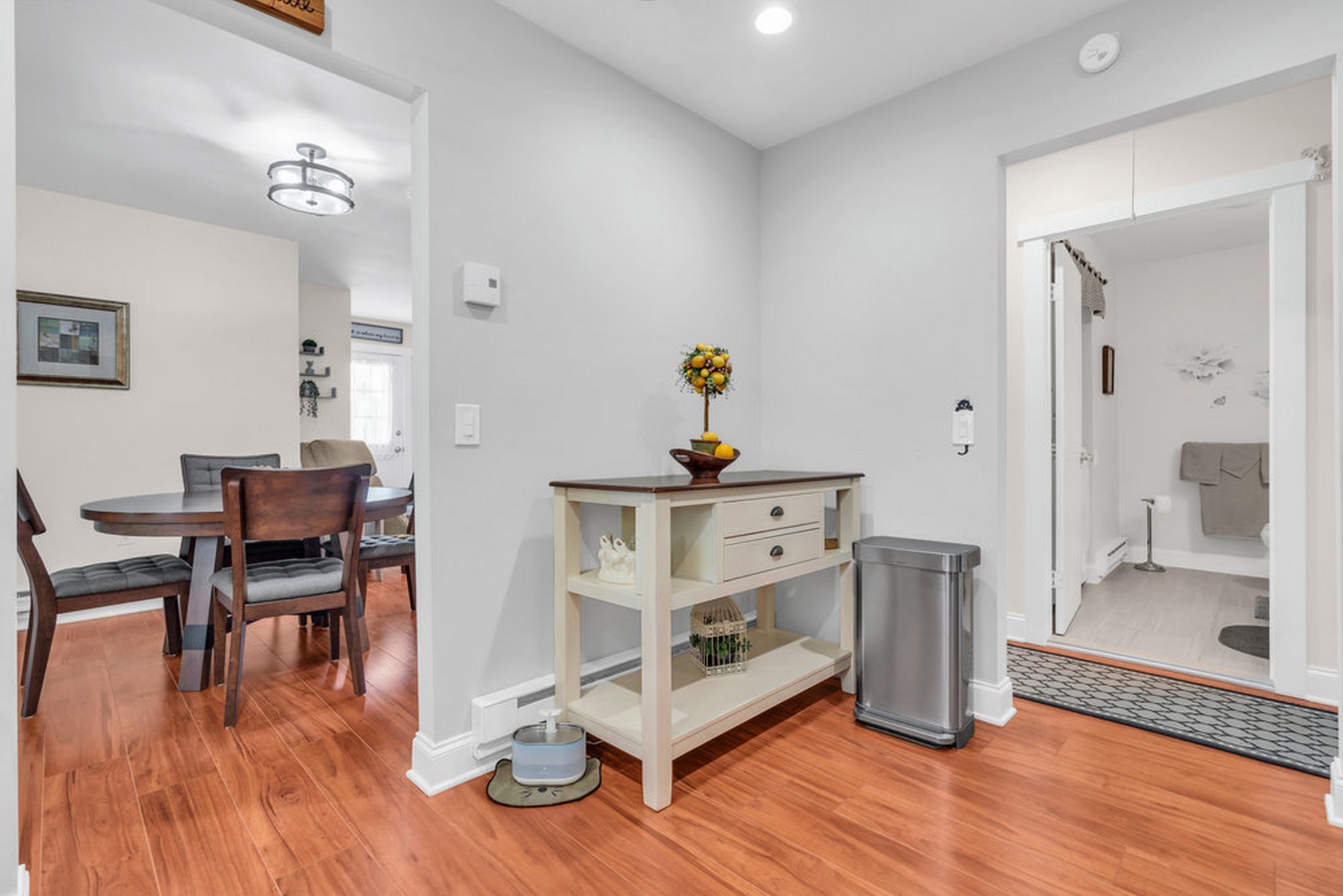  Meticulously Upgraded Sherbourne Model in Crestwood 5 - 物件實景