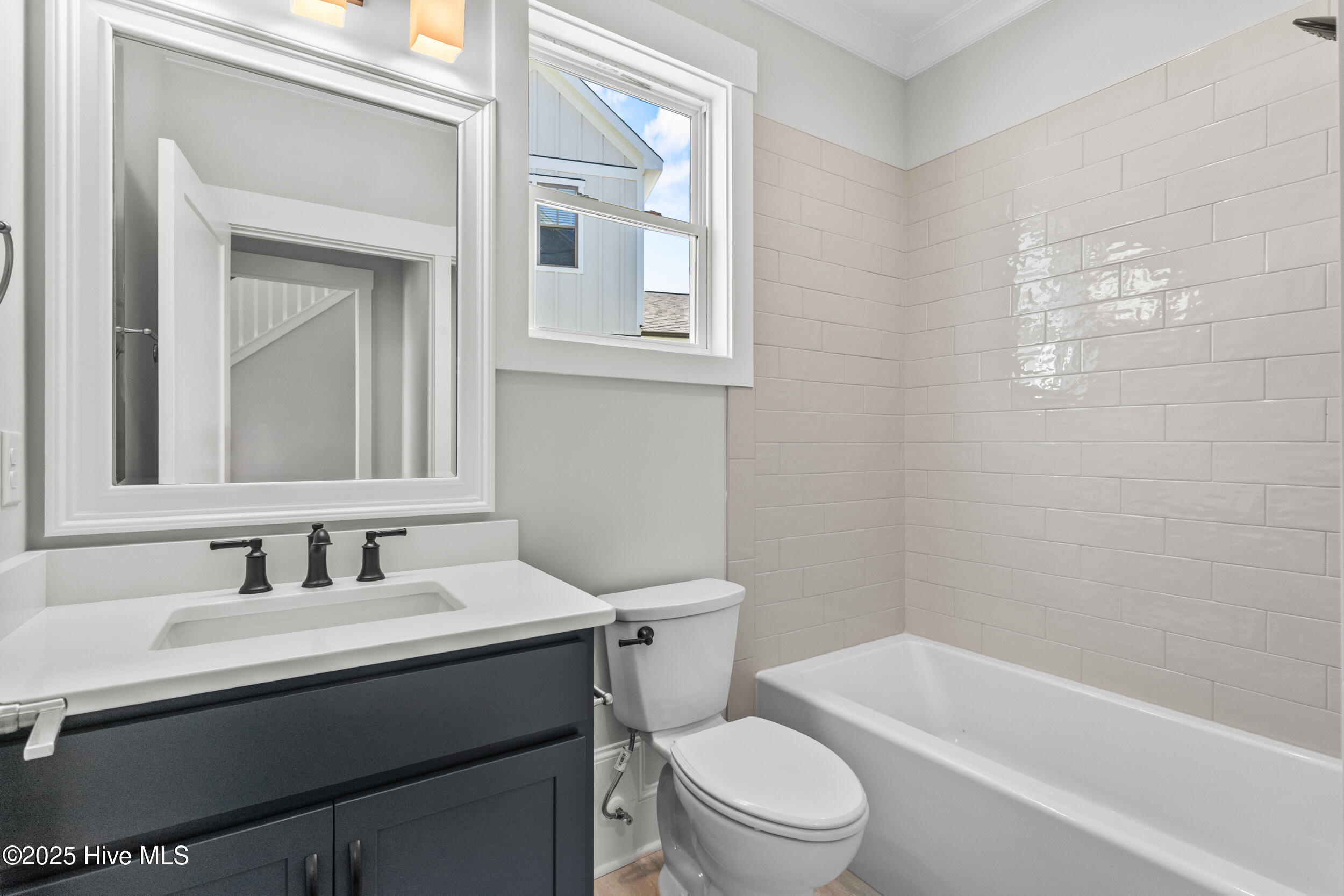 Wilmington, North Carolina, 28411, United States, 4 Bedrooms Bedrooms, ,4 BathroomsBathrooms,Residential,For Sale,1991121