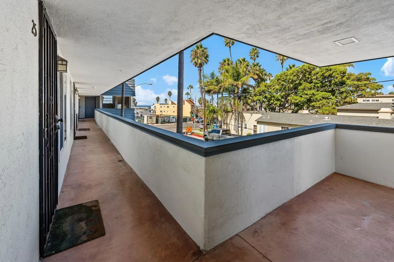 La Jolla, California, 92037, United States, ,1 BathroomBathrooms,Residential,For Sale,1970080