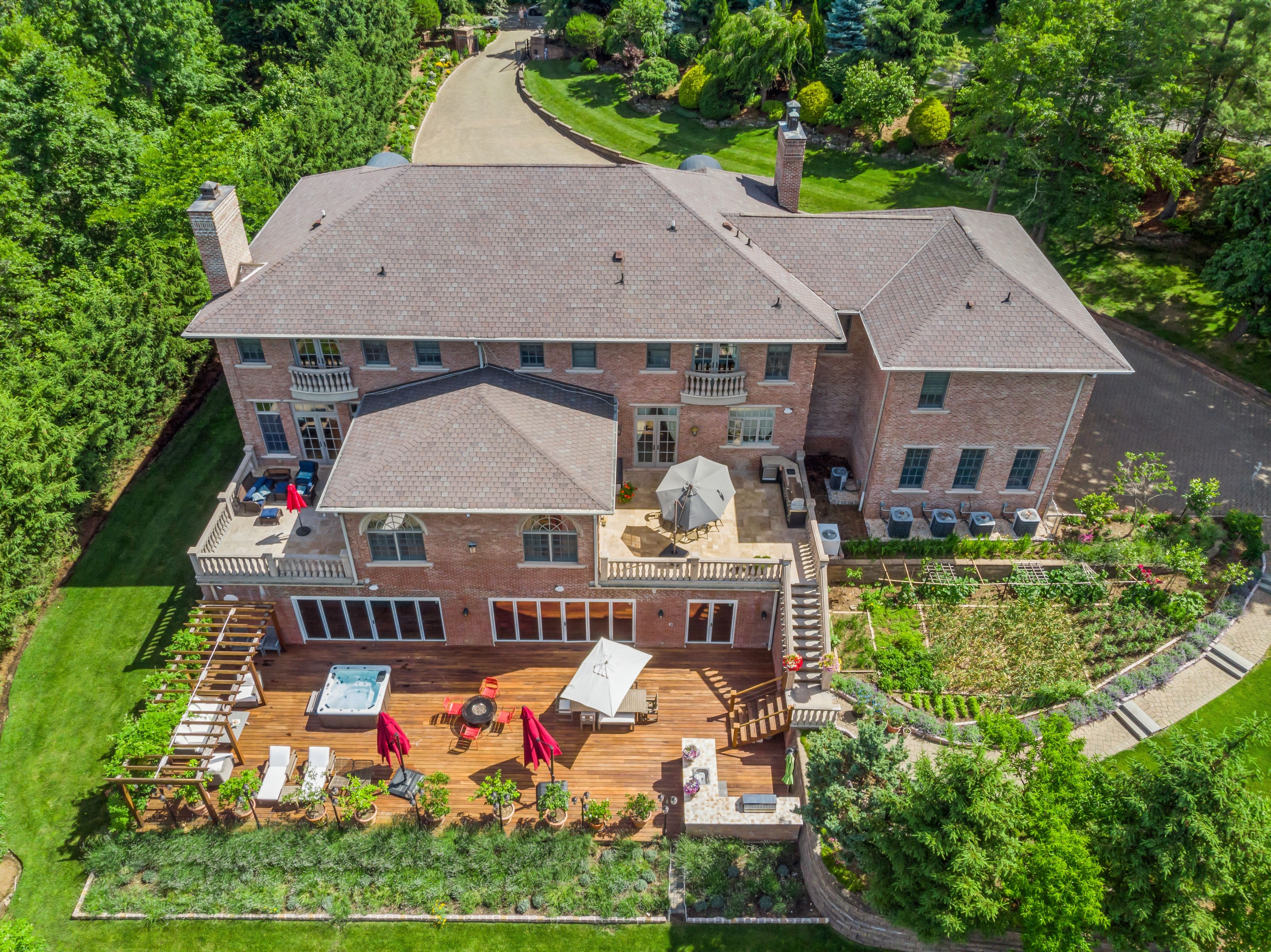  31 Marie Major Drive, Alpine, NJ 07620 - 物件實景