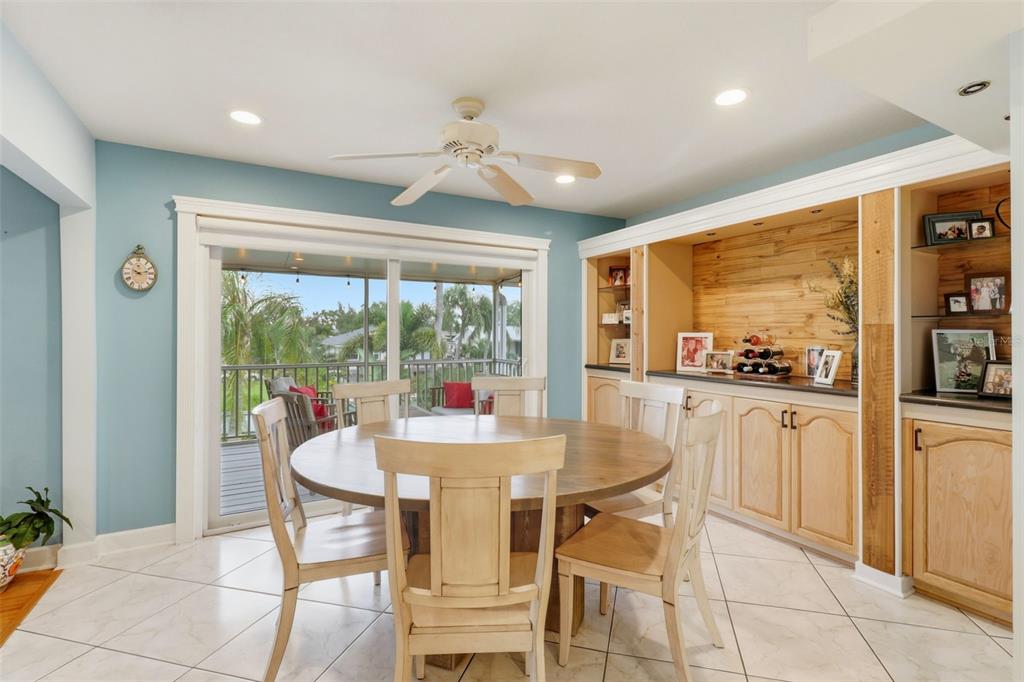 Palm Harbor, Florida, 34683, United States, 4 Bedrooms Bedrooms, ,4 BathroomsBathrooms,Residential,For Sale,1989104