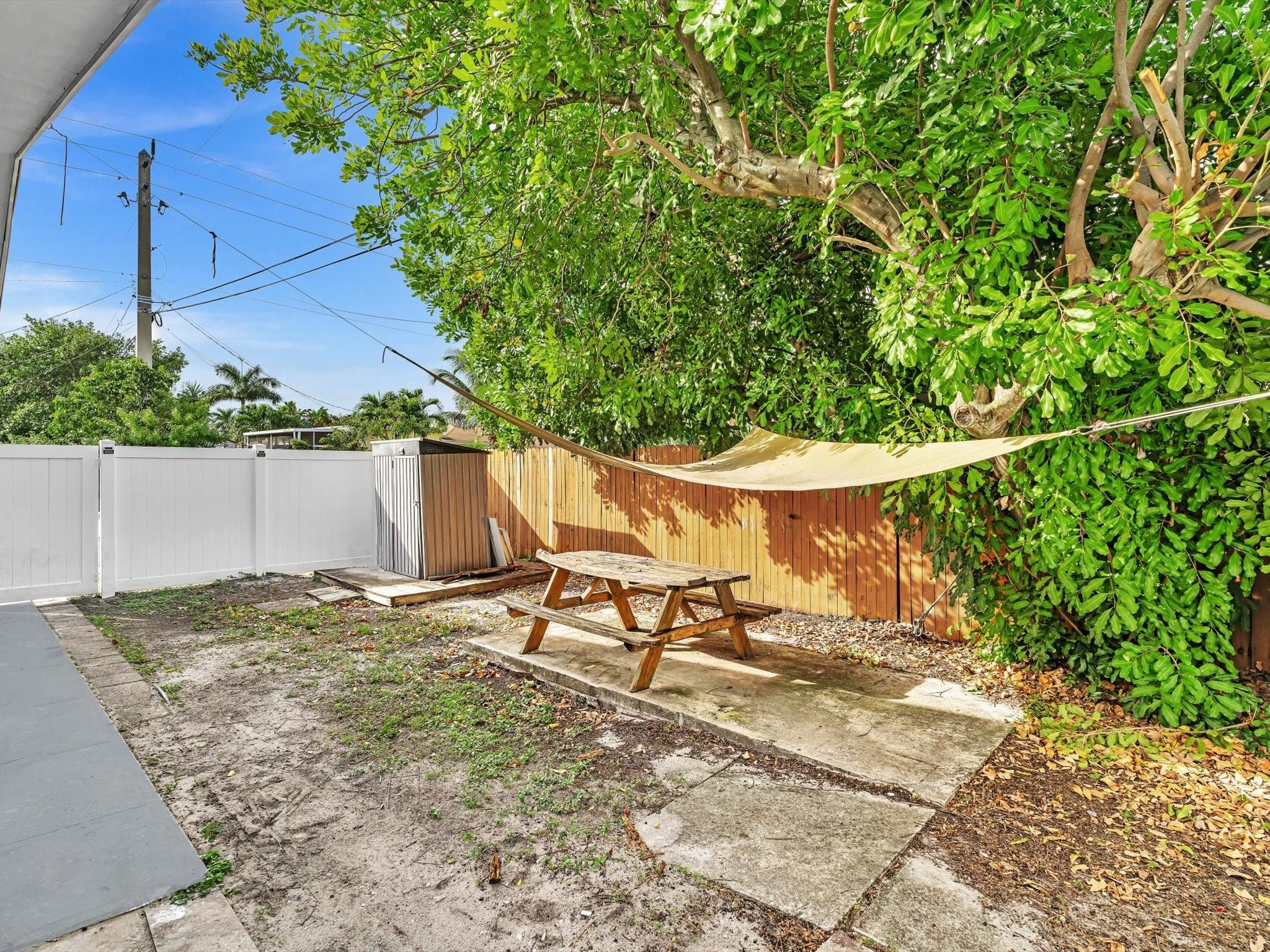 Oakland Park, Florida, 33309, United States, 3 Bedrooms Bedrooms, ,2 BathroomsBathrooms,Residential,For Sale,1984099