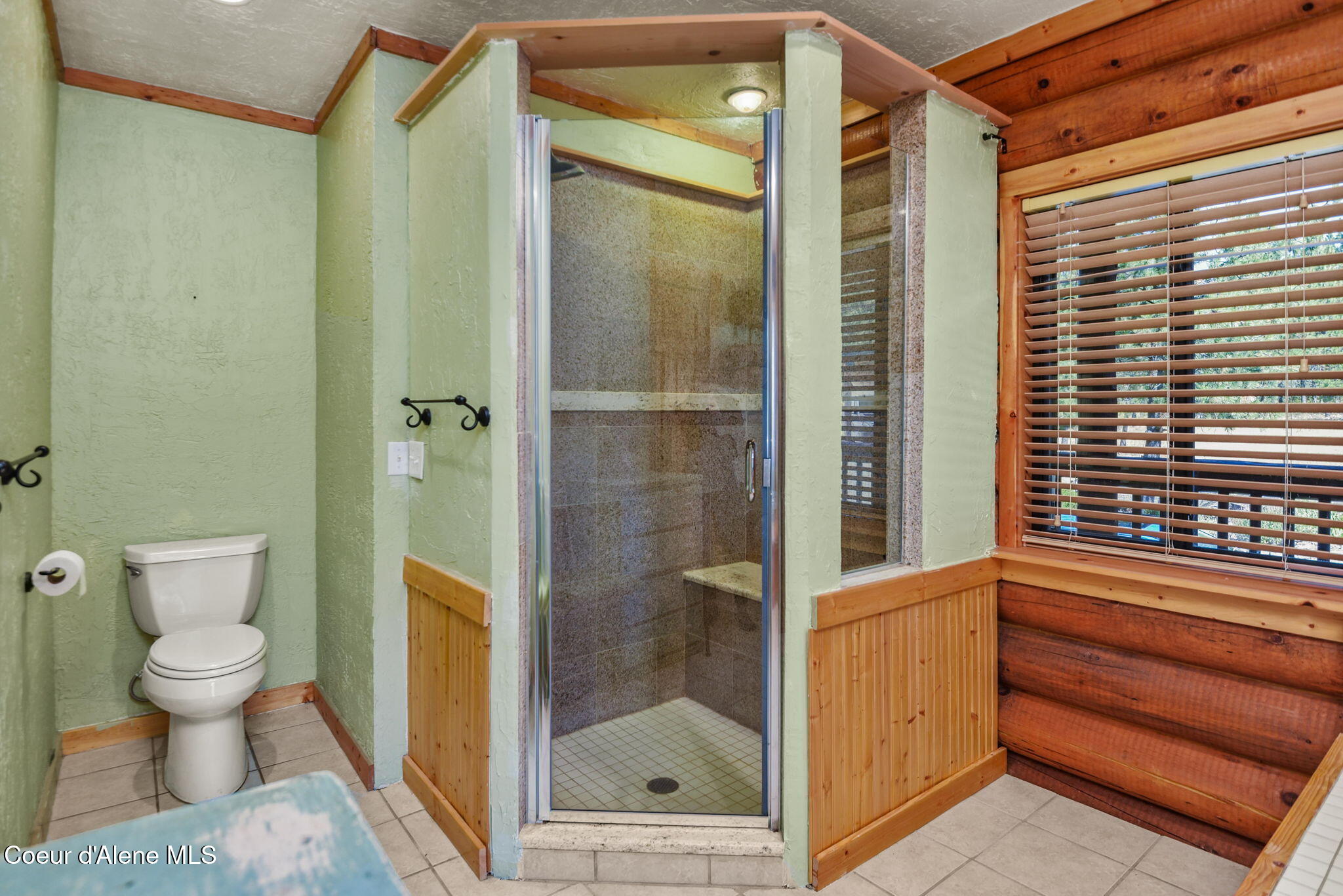 Harrison, Idaho, 83833, United States, 5 Bedrooms Bedrooms, ,4 BathroomsBathrooms,Residential,For Sale,1900572