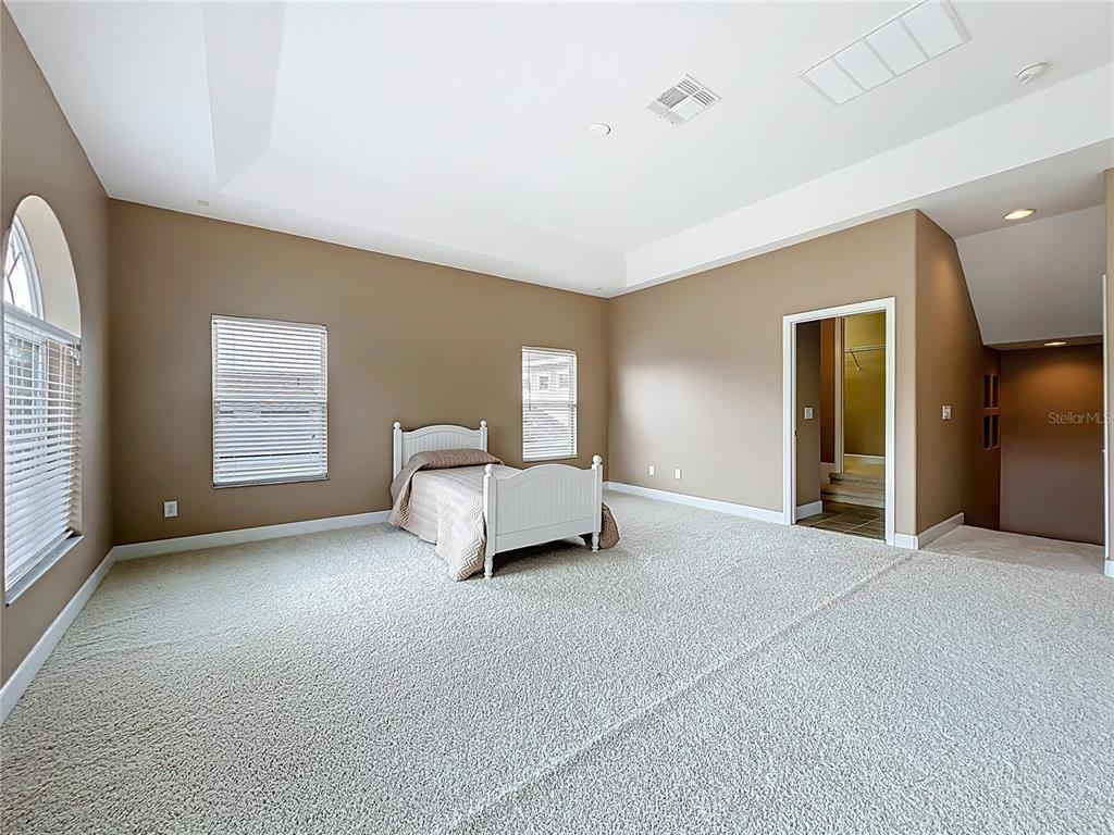 Orlando, Florida, 32829, United States, 4 Bedrooms Bedrooms, ,4 BathroomsBathrooms,Residential,For Sale,1913798