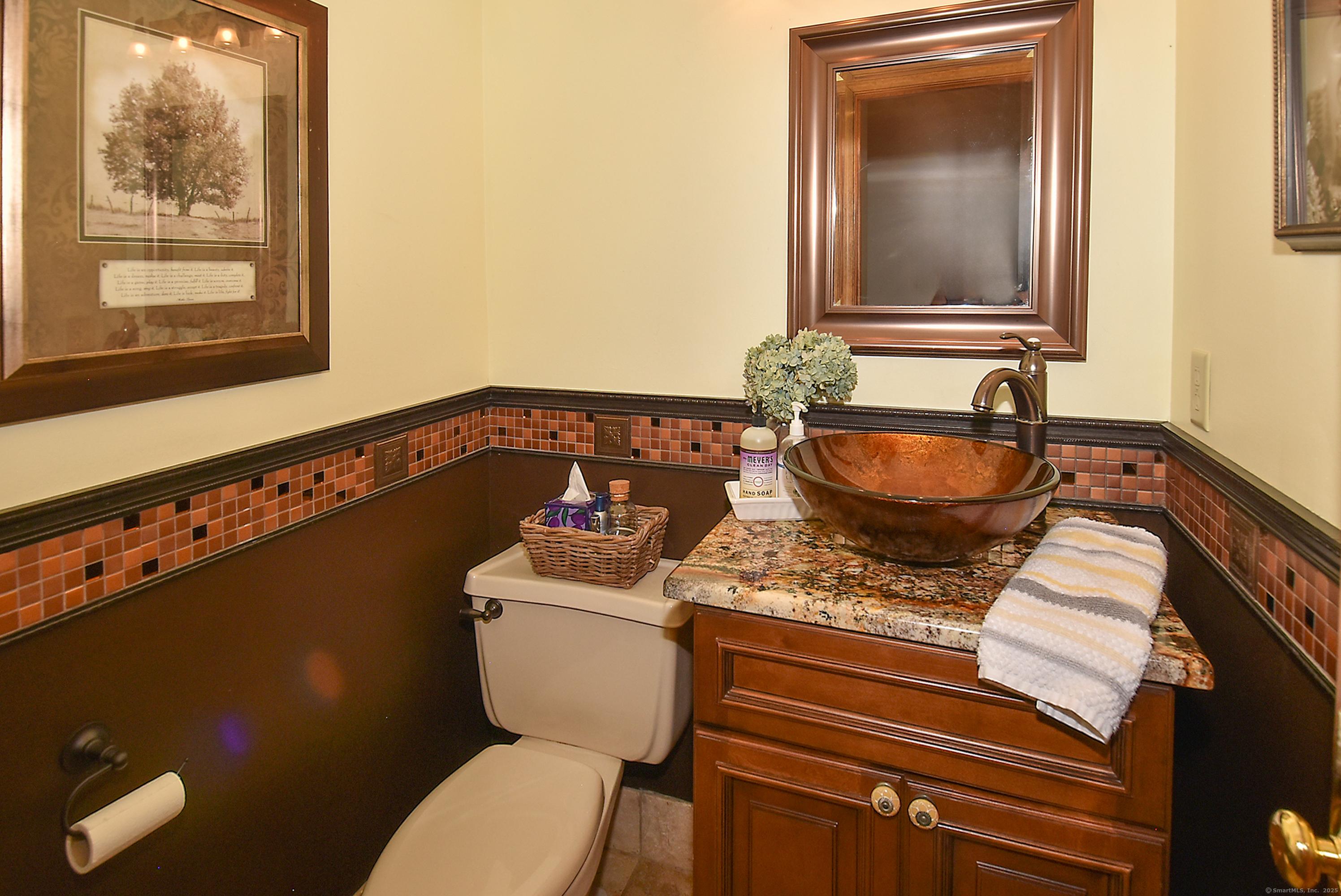 Windsor, Connecticut, 06095, United States, 4 Bedrooms Bedrooms, ,3 BathroomsBathrooms,Residential,For Sale,1936902