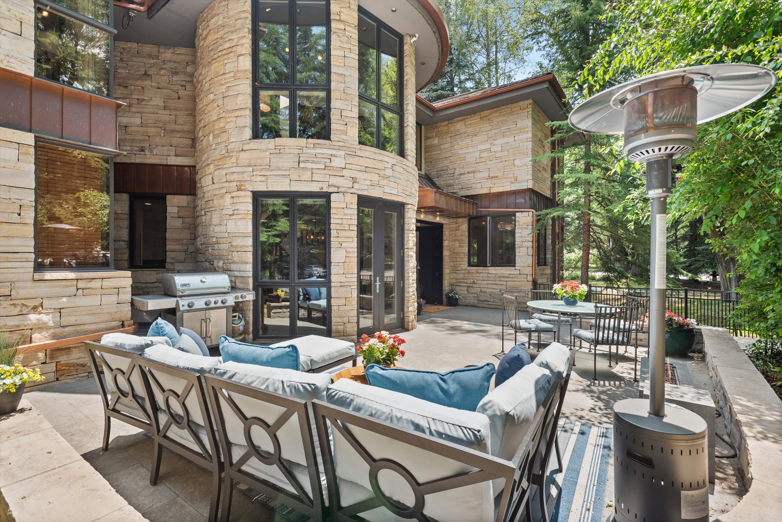  736 W Smuggler Street, Aspen, CO, 81611 - 物件實景