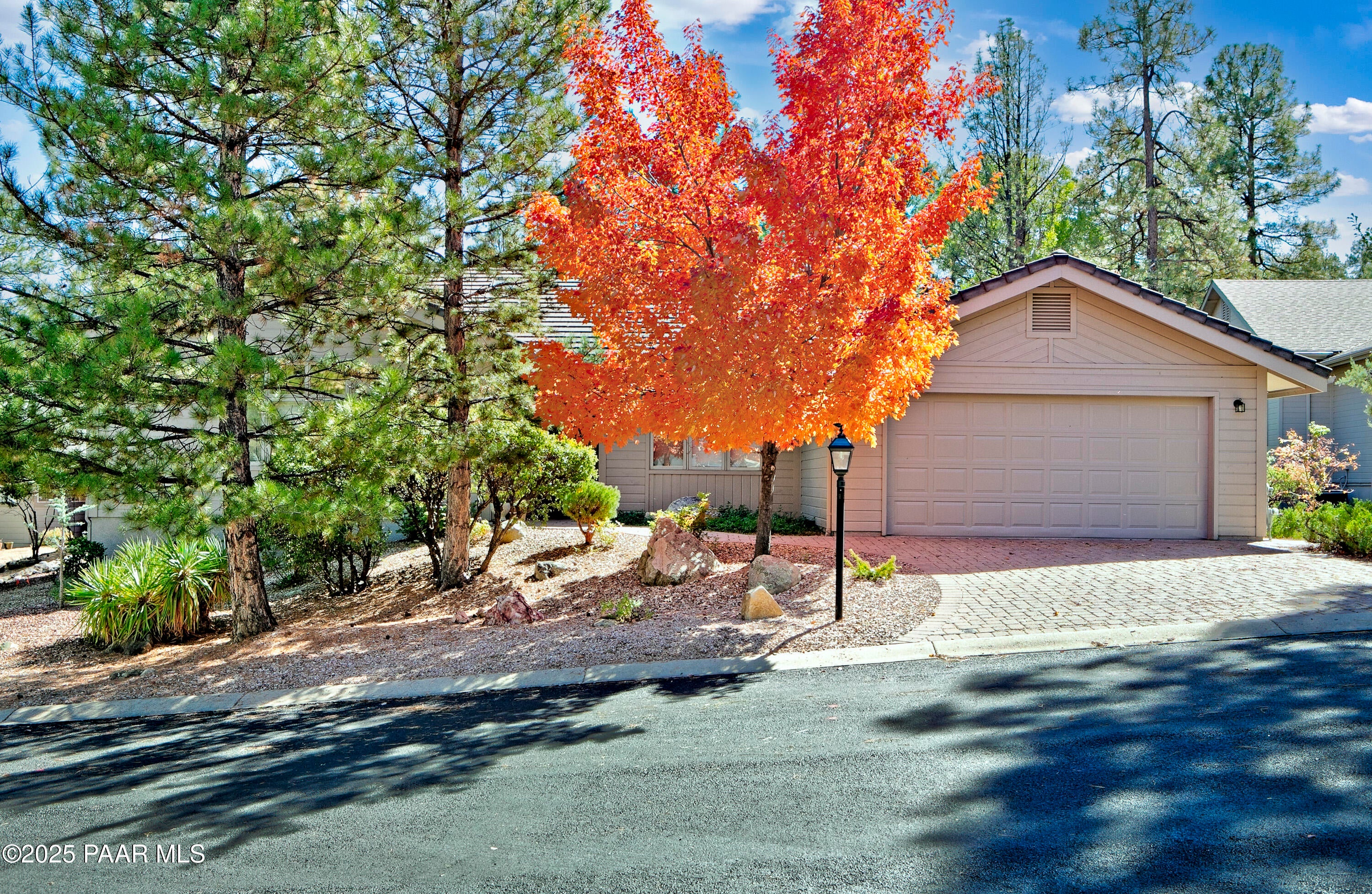 Prescott, Arizona, 86303, United States, 2 Bedrooms Bedrooms, ,2 BathroomsBathrooms,Residential,For Sale,1988042