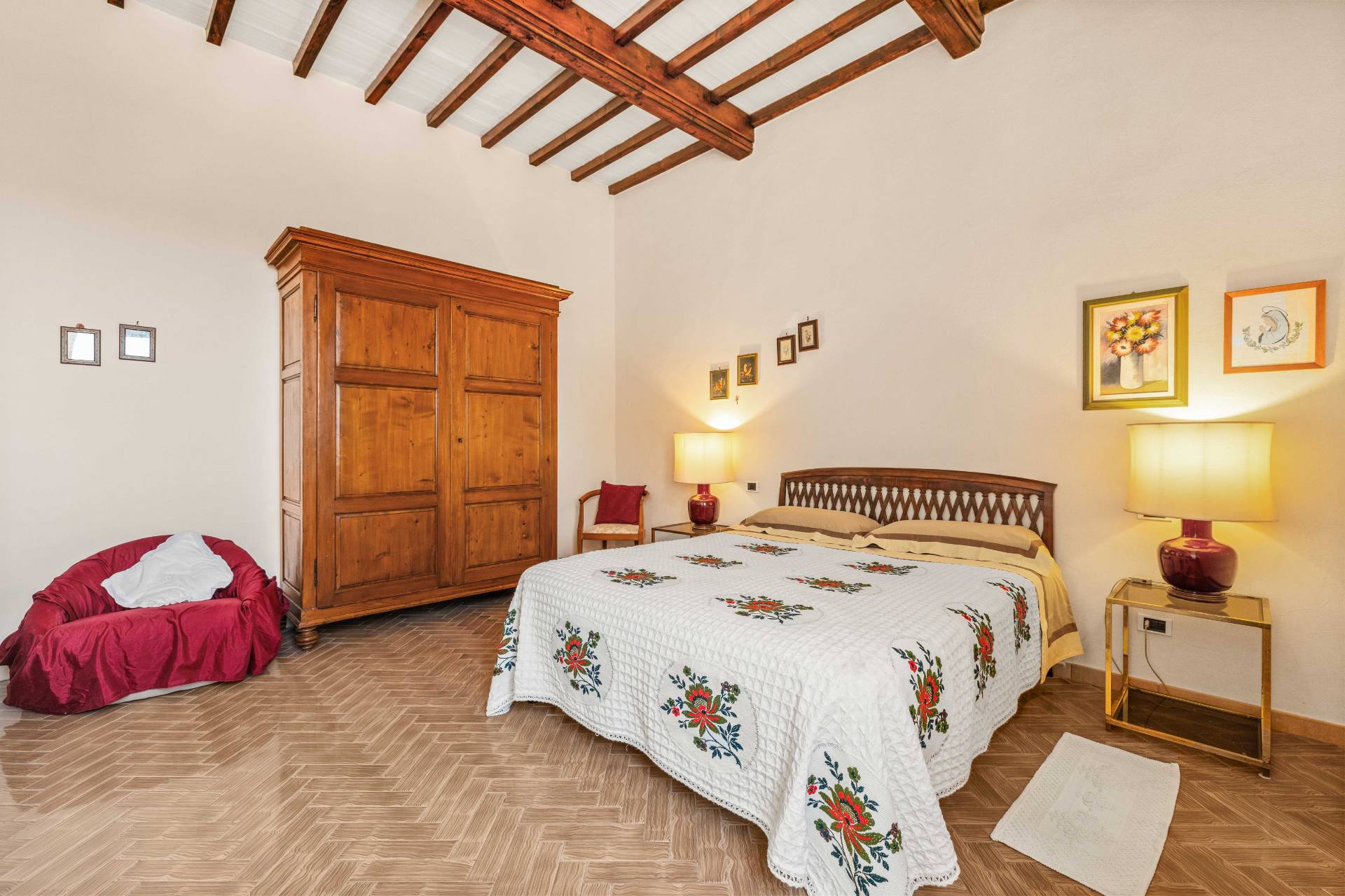 San Gimignano, Siena, 53037, IT, 3 Bedrooms Bedrooms, ,2 BathroomsBathrooms,Residential,For Sale,1876923