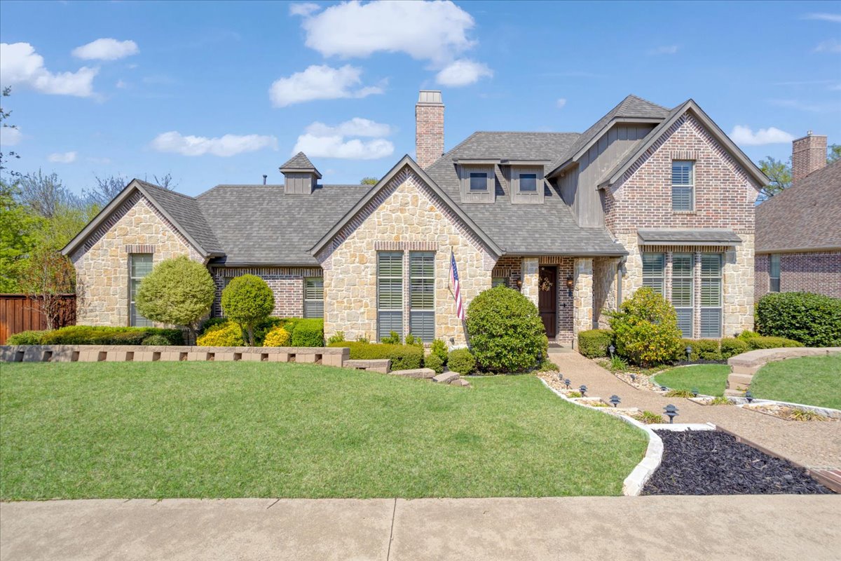 Sherman, Texas, 75092, United States, 3 Bedrooms Bedrooms, ,3 BathroomsBathrooms,Residential,For Sale,1973794