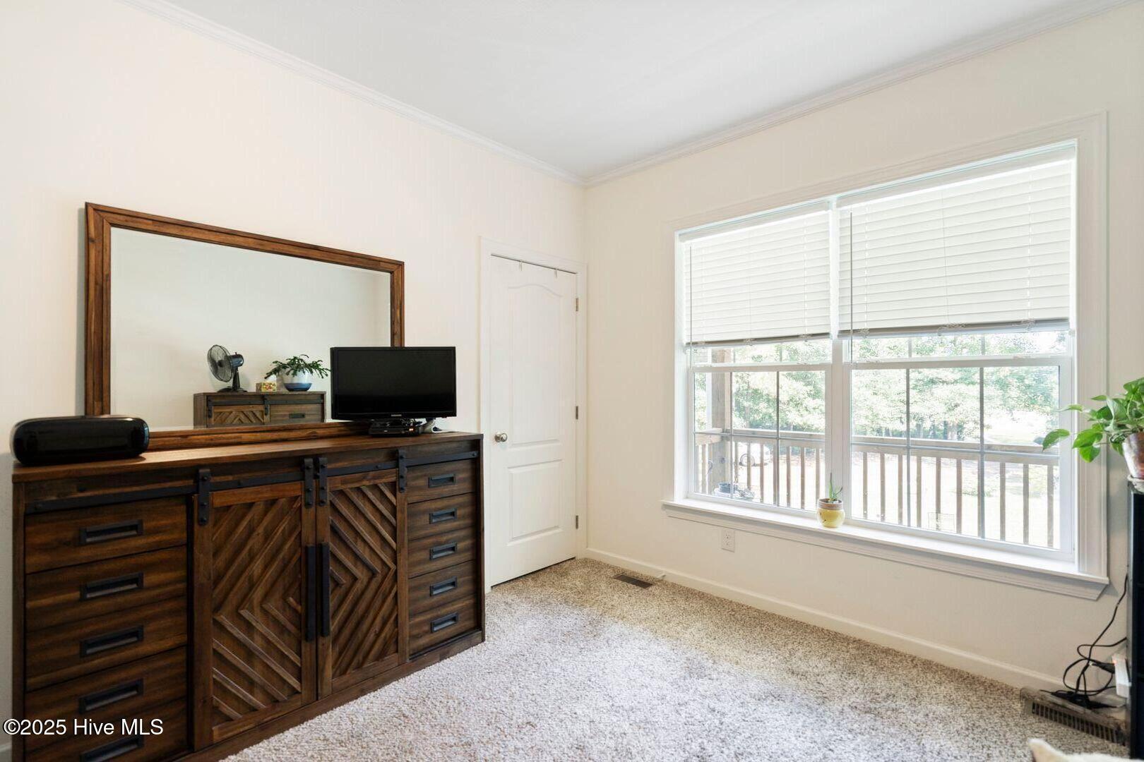 Burgaw, North Carolina, 28425, United States, 3 Bedrooms Bedrooms, ,2 BathroomsBathrooms,Residential,For Sale,1910995