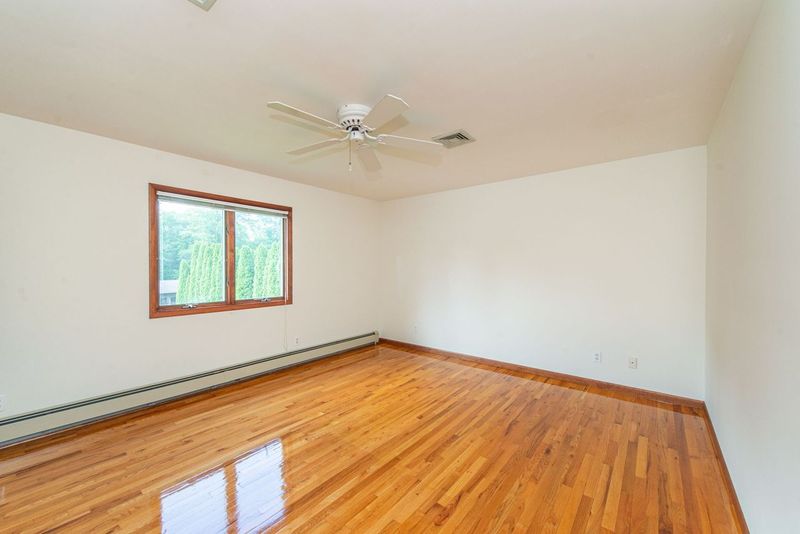 Montville Twp., New Jersey, 07082, United States, 4 Bedrooms Bedrooms, ,3 BathroomsBathrooms,Residential,For Sale,1834822