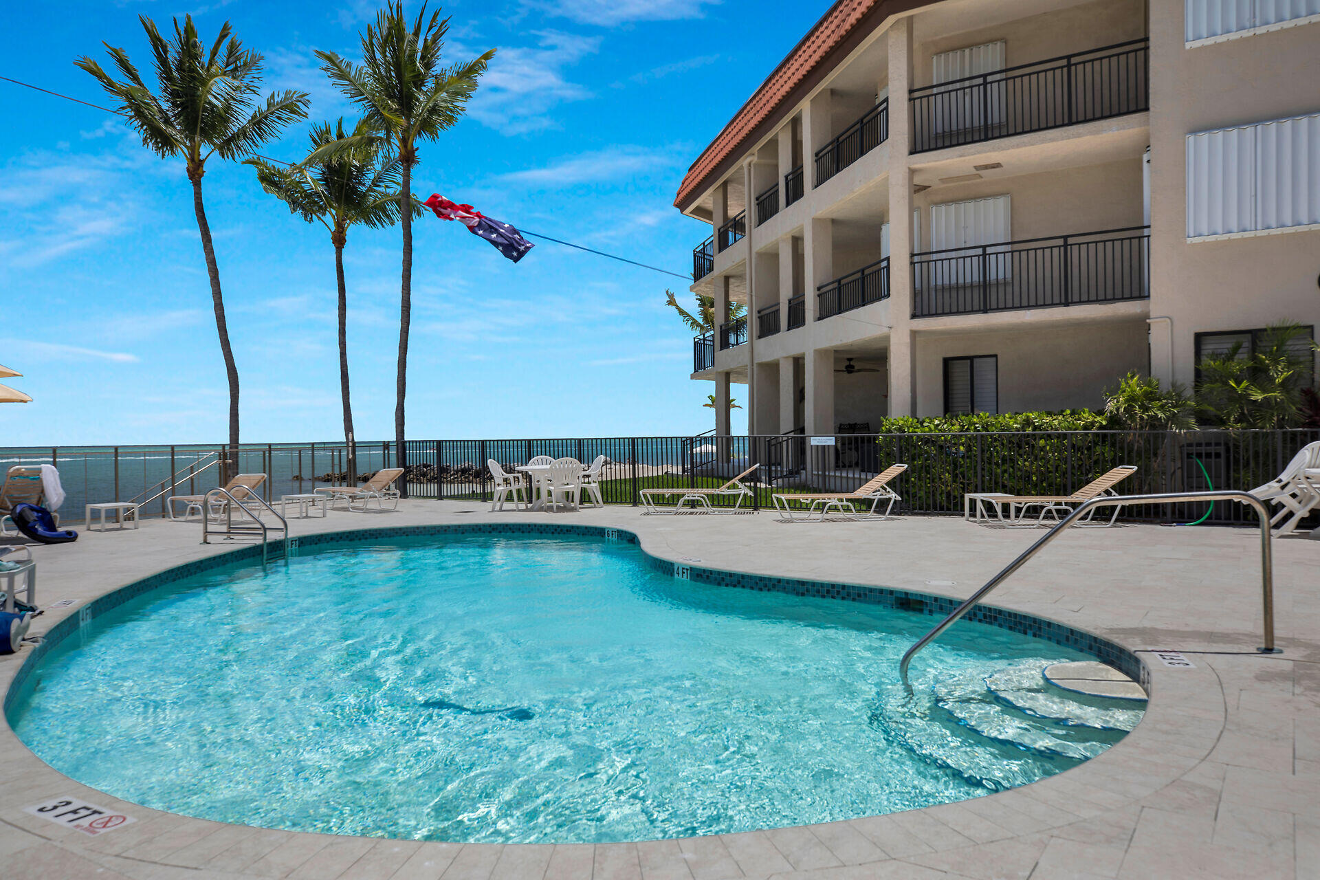 KEY COLONY, Florida, 33051, United States, 2 Bedrooms Bedrooms, ,2 BathroomsBathrooms,Residential,For Sale,1868619