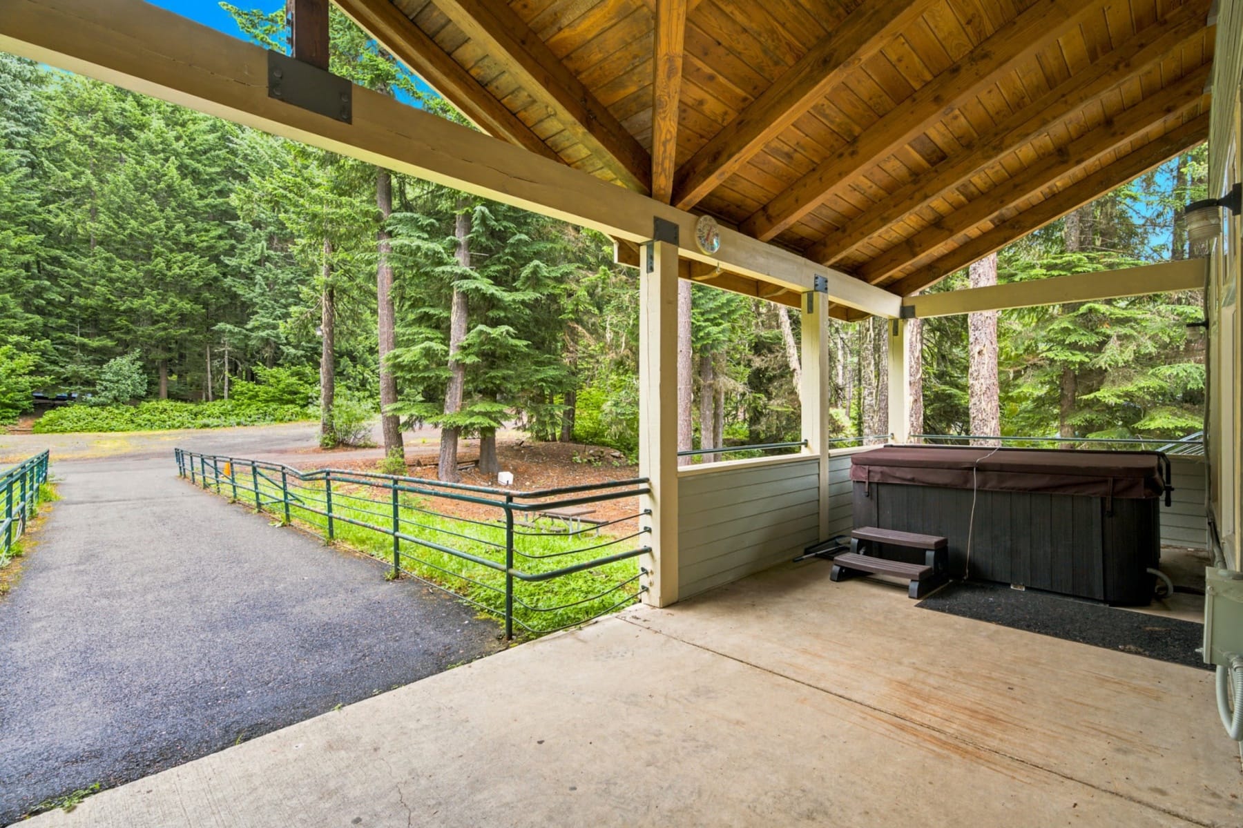 93732 E Highway 26 Government Camp, OR 97028 - 物件實景