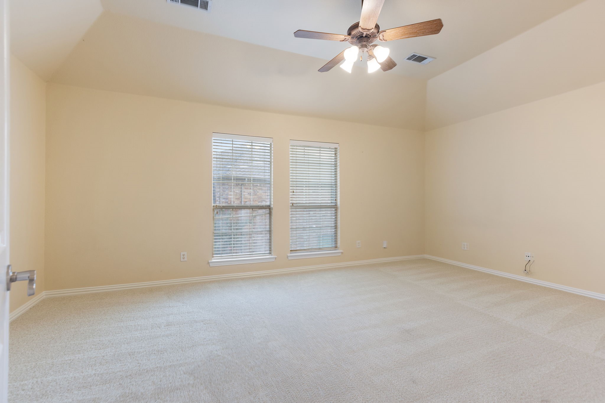 McKinney, Texas, 75072, United States, 4 Bedrooms Bedrooms, ,4 BathroomsBathrooms,Residential,For Sale,1933487