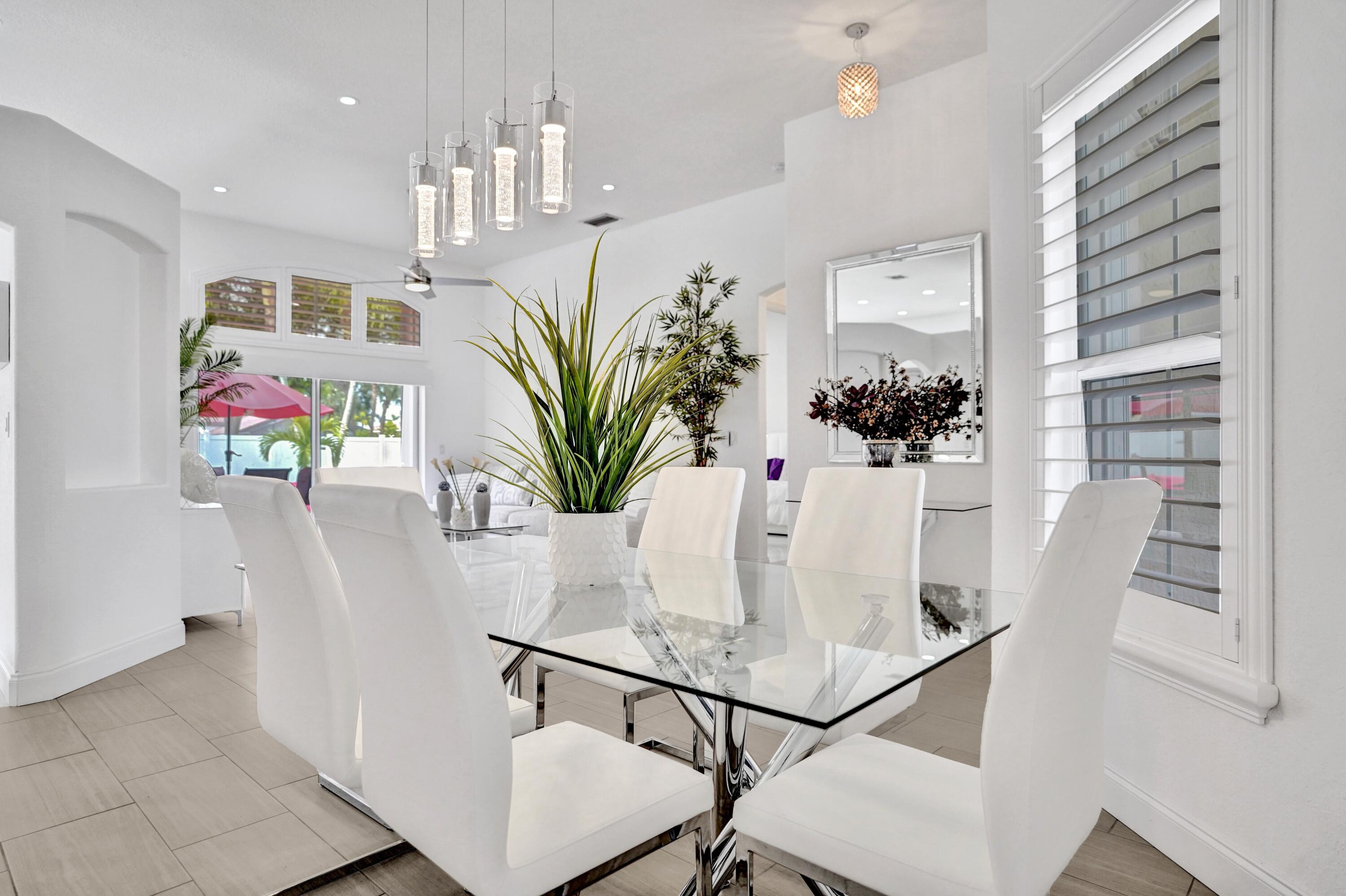 Lake Worth, Florida, 33463, United States, 3 Bedrooms Bedrooms, ,3 BathroomsBathrooms,Residential,For Sale,1905874