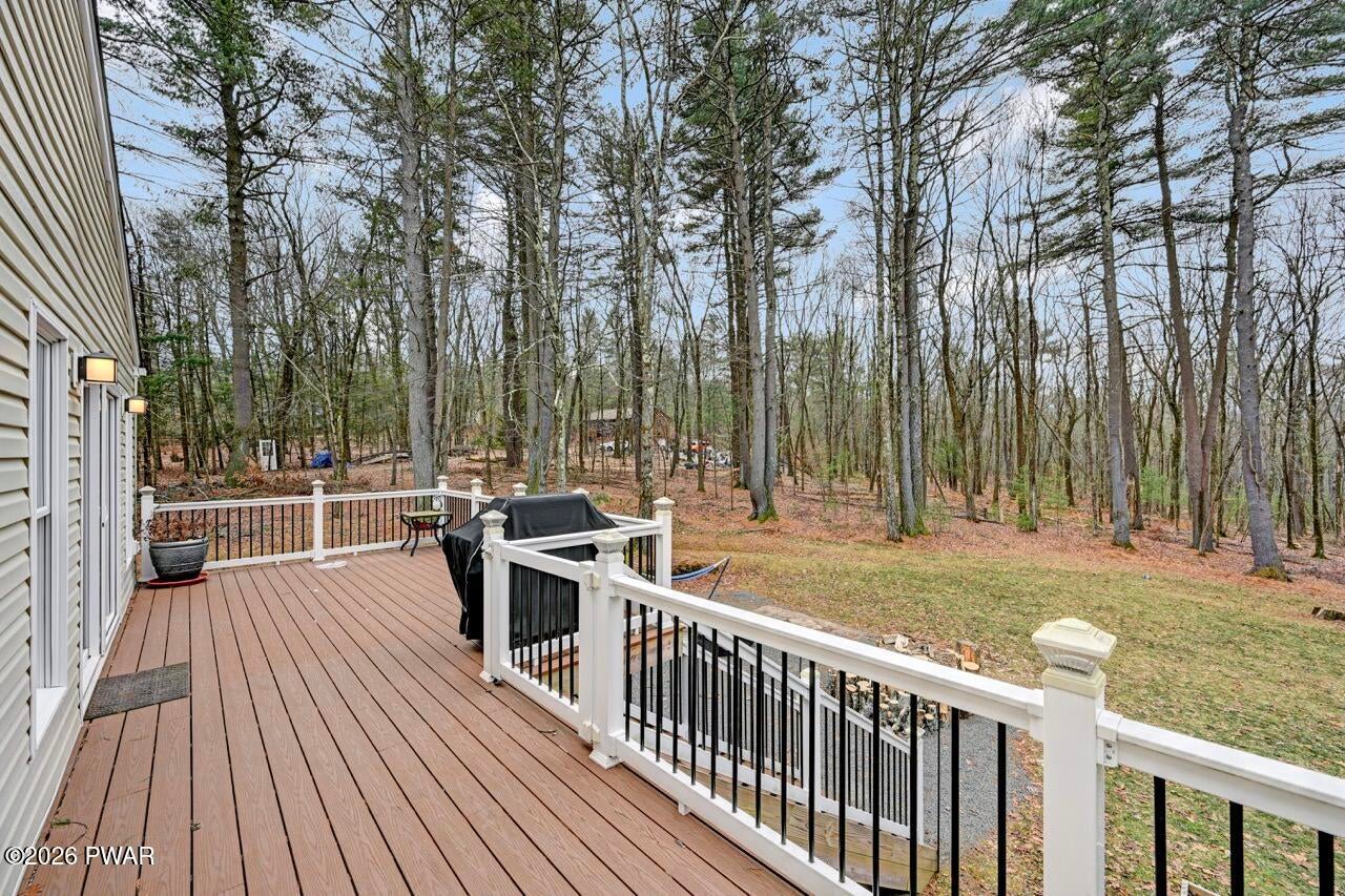 Milford, Pennsylvania, 18337, United States, 3 Bedrooms Bedrooms, ,3 BathroomsBathrooms,Residential,For Sale,2011309