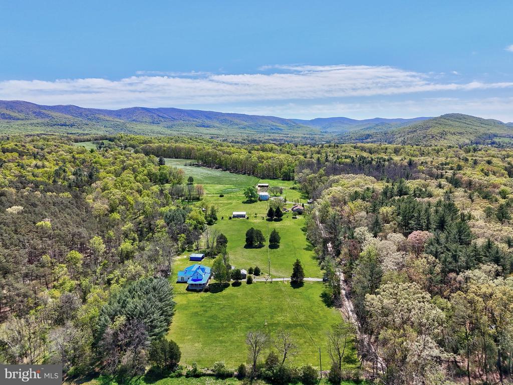 Wardensville, West Virginia, 26851, United States, 3 Bedrooms Bedrooms, ,1 BathroomBathrooms,Residential,For Sale,1930420