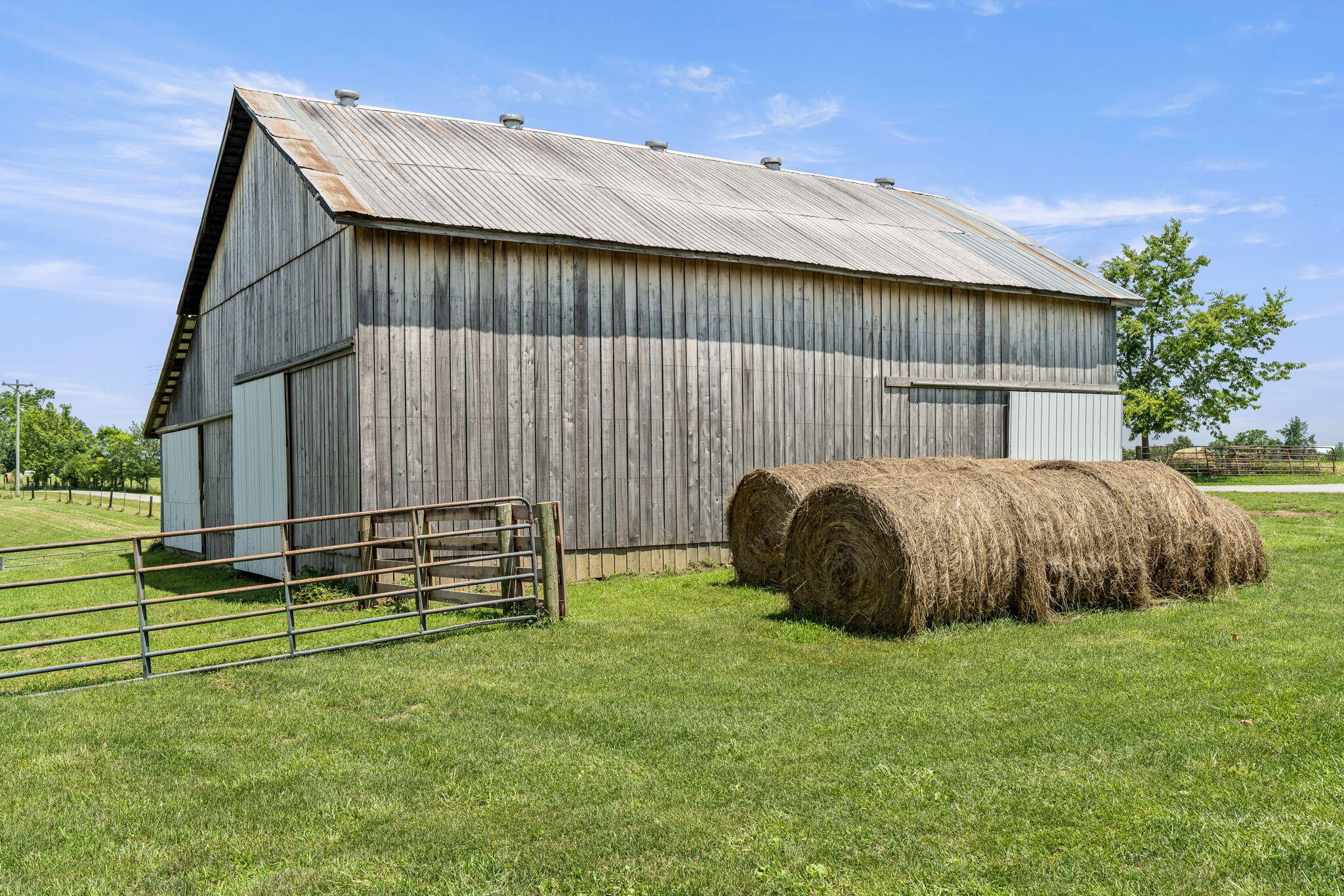 Waddy, Kentucky, 40076, United States, 3 Bedrooms Bedrooms, ,2 BathroomsBathrooms,Residential,For Sale,1979583