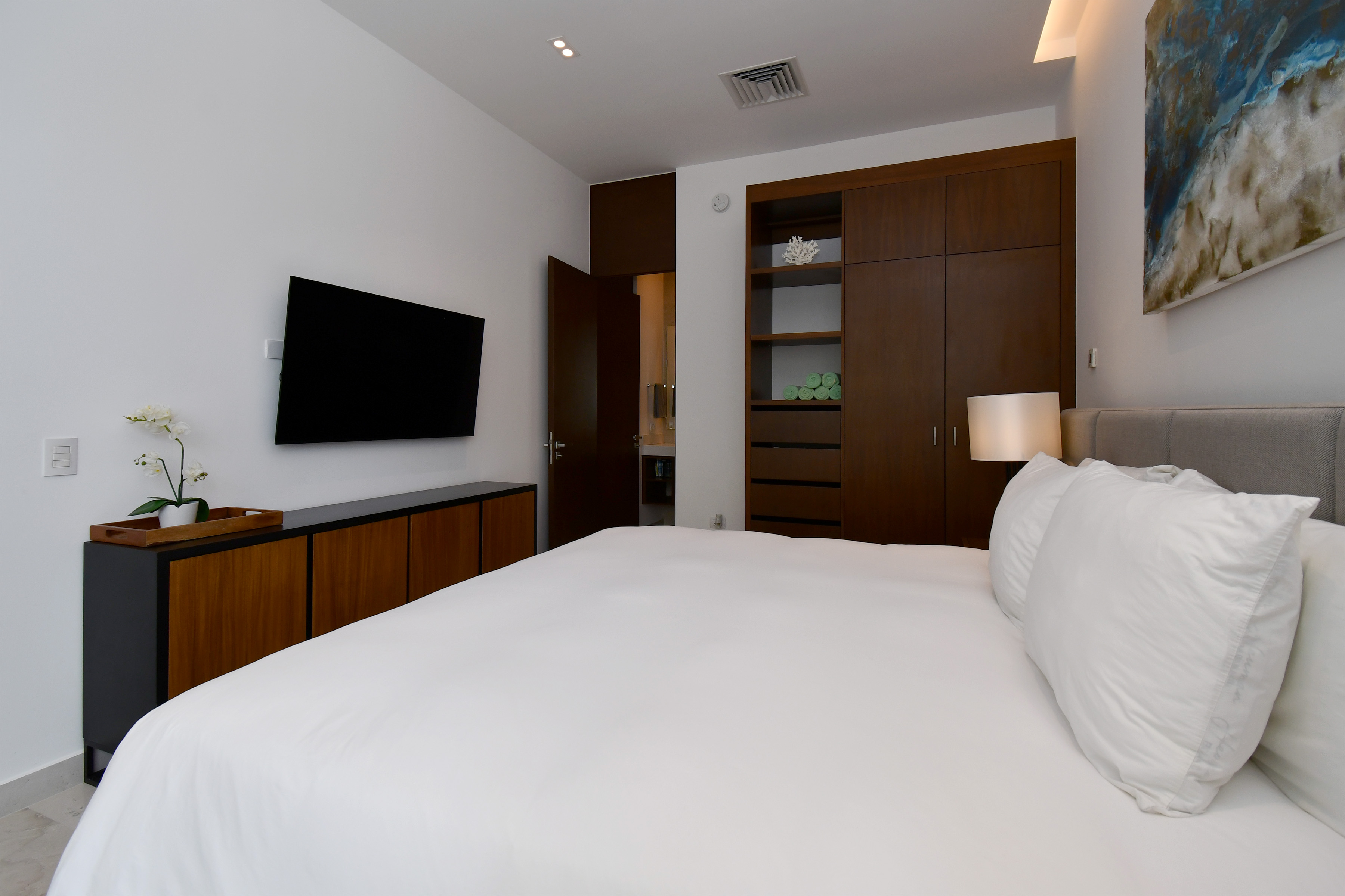  Three-Bedroom Blue Horizon Penthouse - 物件實景