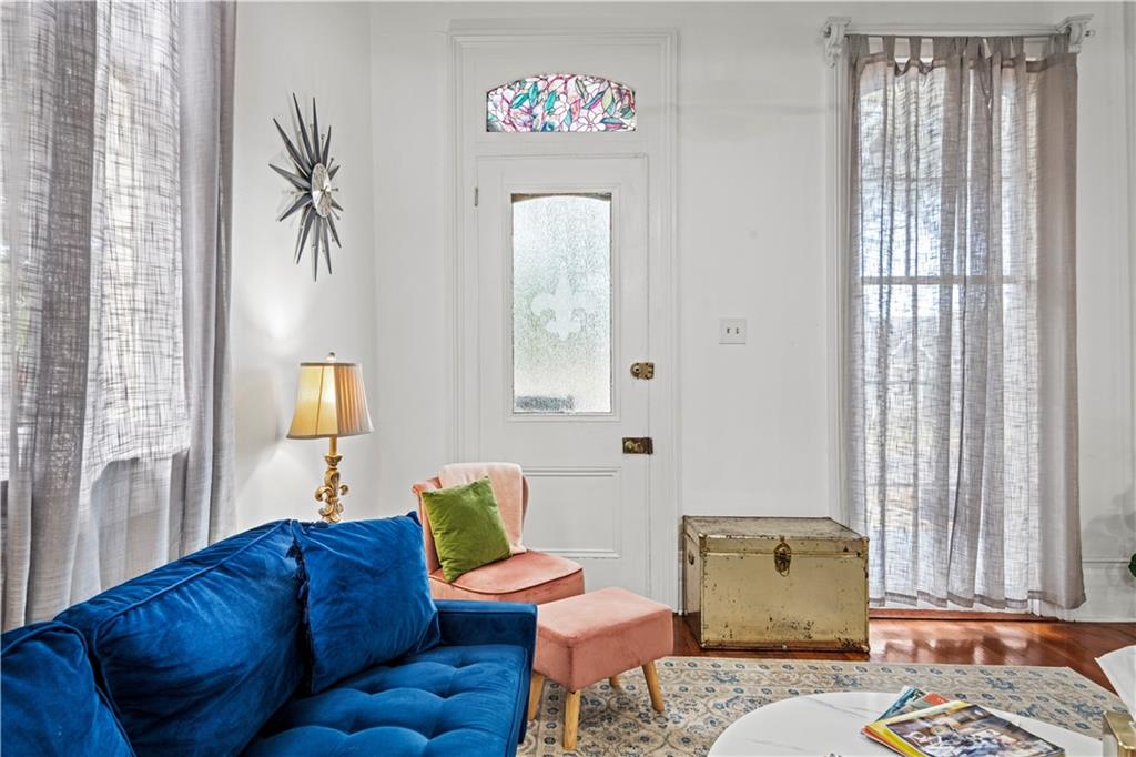 New Orleans, Louisiana, 70114, United States, 5 Bedrooms Bedrooms, ,2 BathroomsBathrooms,Residential,For Sale,1989356