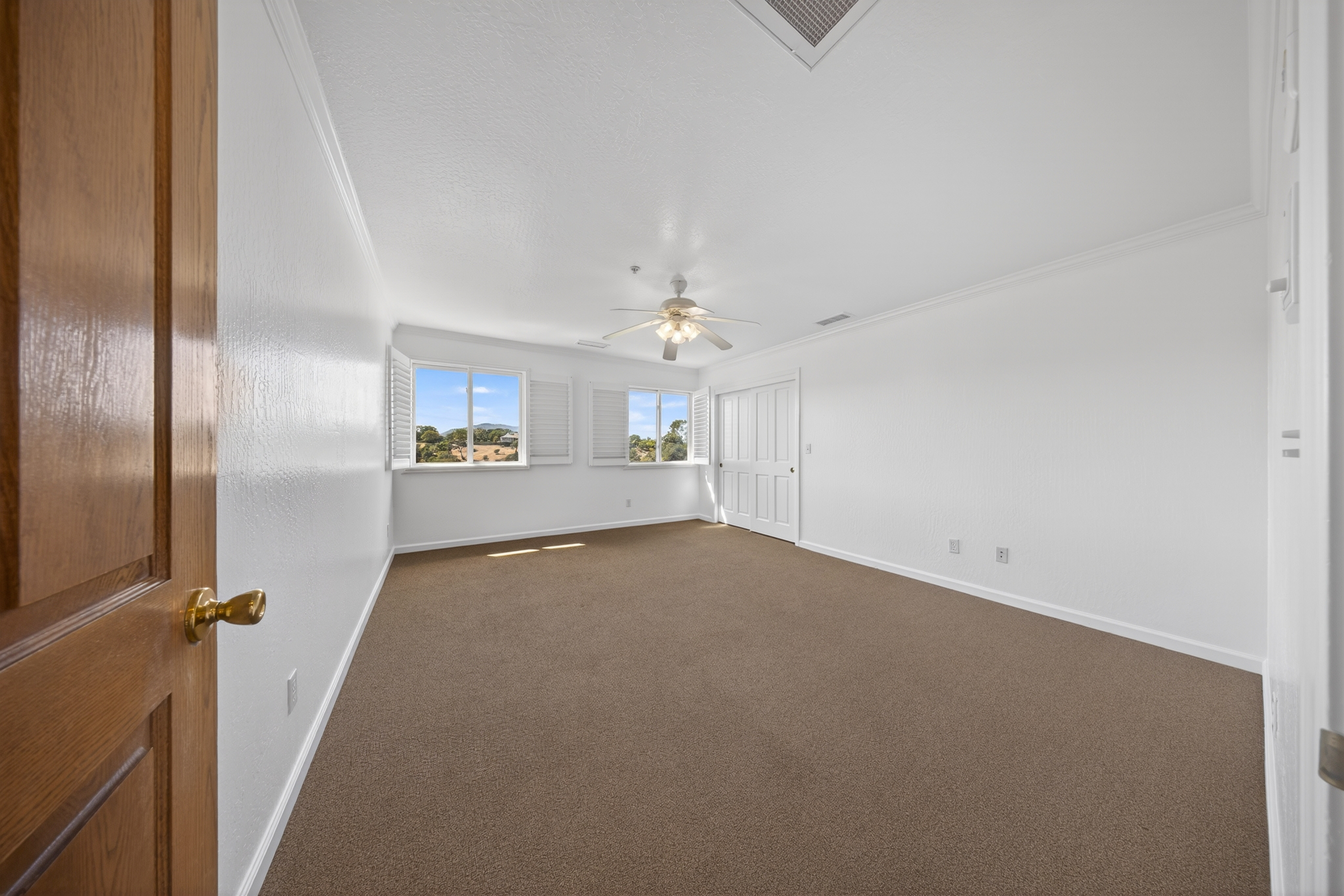  Grand Estate in Novato’s Prestigious Gated Lockton Lane - 物件實景