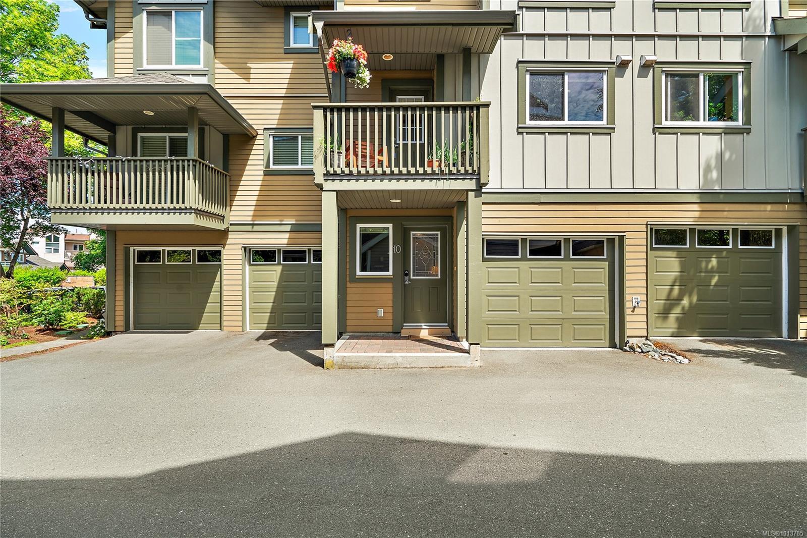VICTORIA, British Columbia, V8T 0A3, CA, 3 Bedrooms Bedrooms, ,Residential,For Sale,1950052