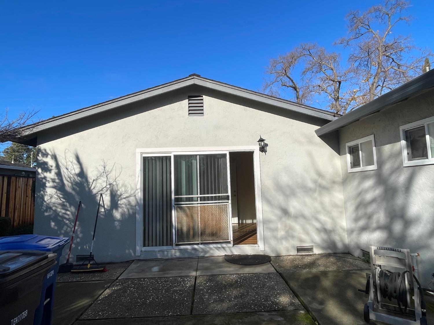 Concord, California, 94521, United States, 3 Bedrooms Bedrooms, ,2 BathroomsBathrooms,Residential,For Sale,2005120