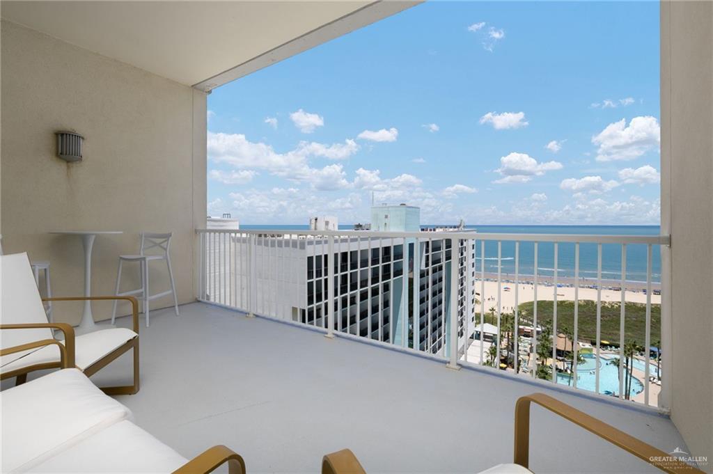 South Padre Island, Texas, 78597, United States, 2 Bedrooms Bedrooms, ,2 BathroomsBathrooms,Residential,For Sale,1933520