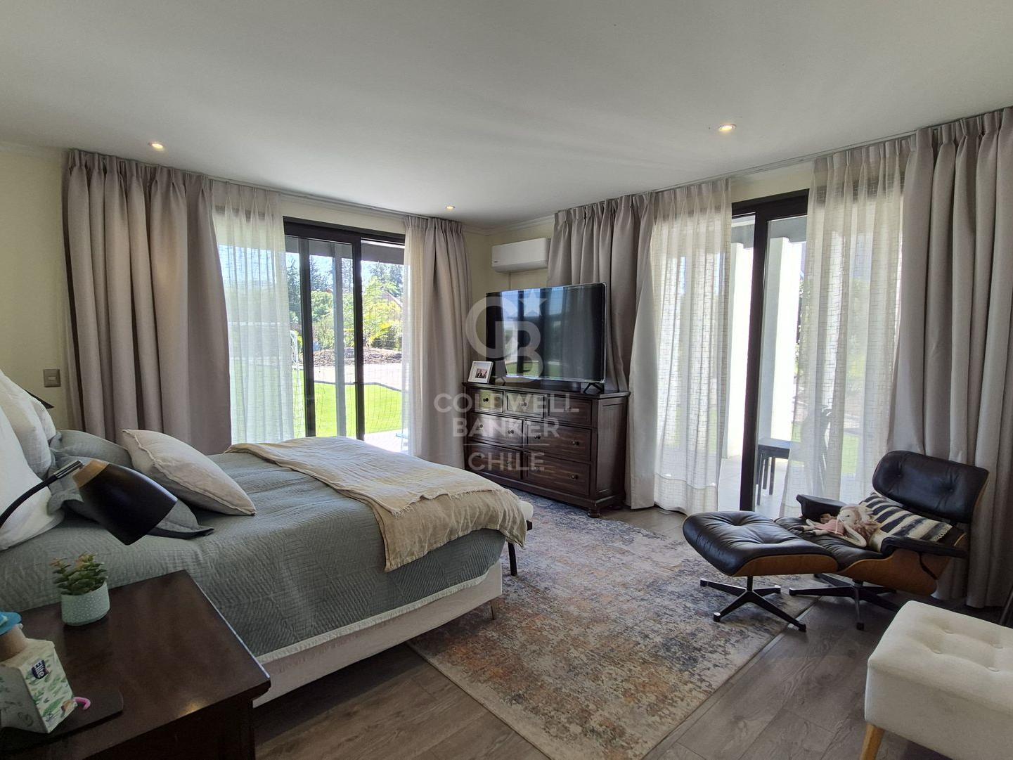 Colina, Chile, 4 Bedrooms Bedrooms, ,4 BathroomsBathrooms,Residential,For Sale,1957216