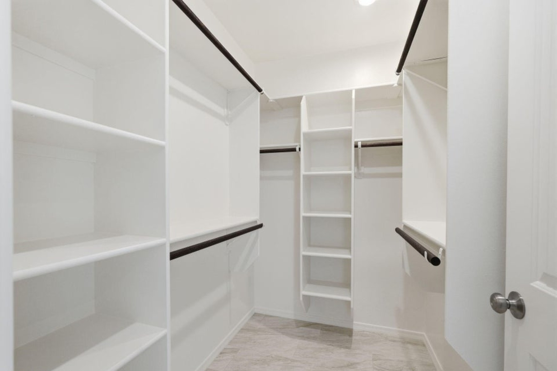  1213 Dos Corte¦Rosanky, TX - 物件實景