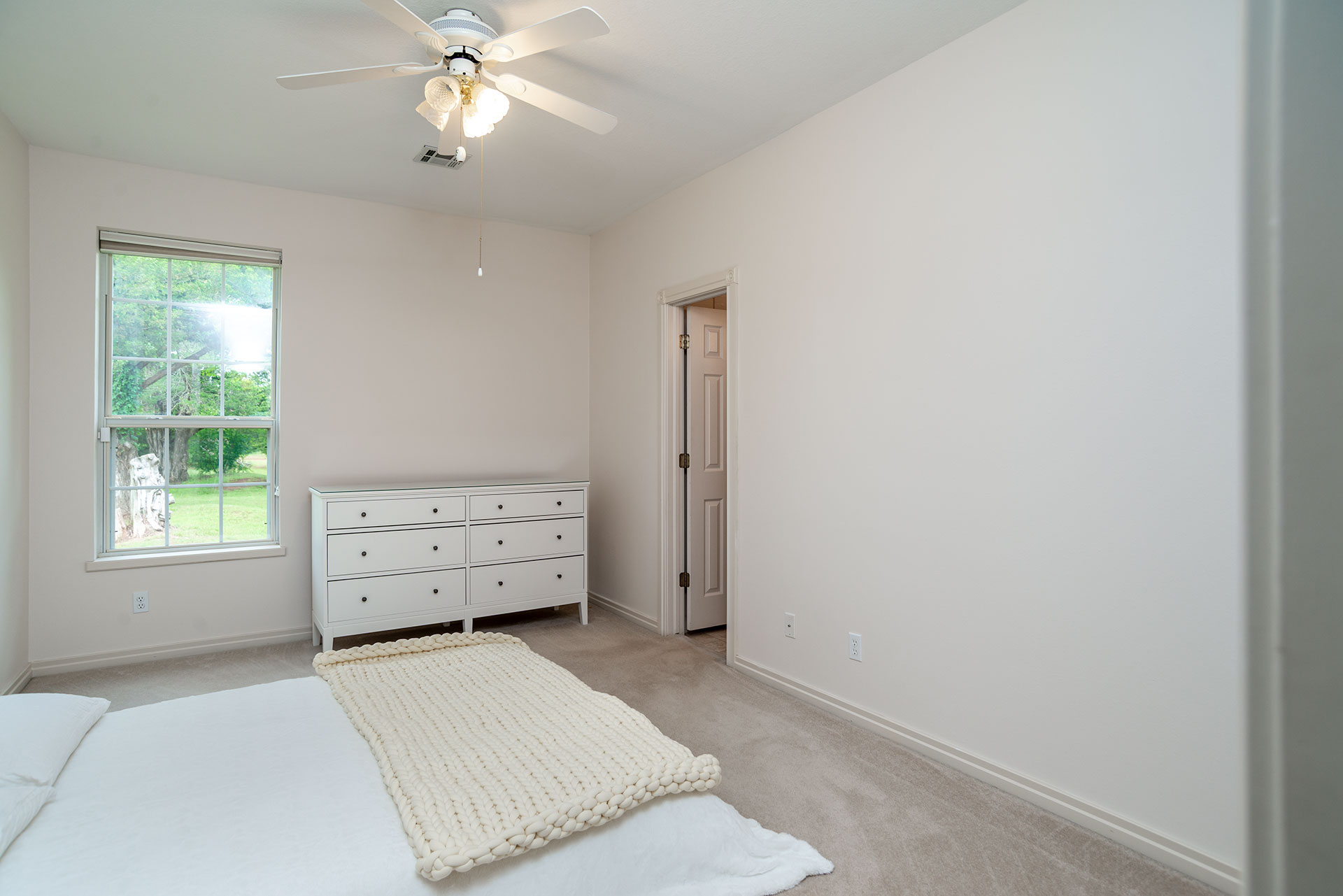 Stillwater, Oklahoma, 74074, United States, 4 Bedrooms Bedrooms, ,Residential,For Sale,1981007