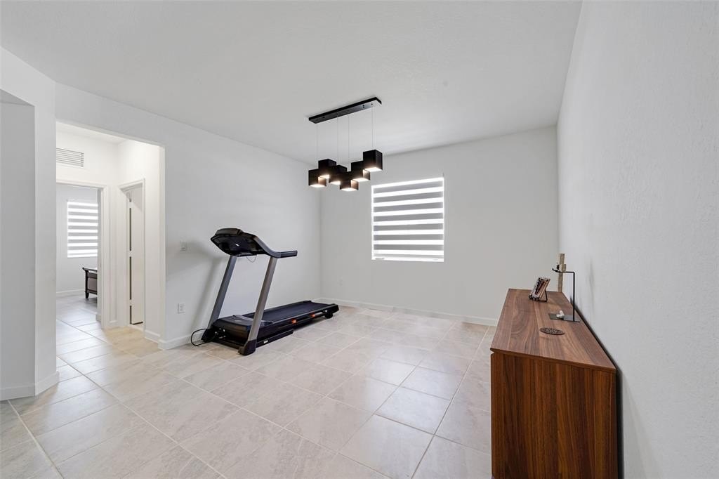 Homestead, Florida, 33035, United States, 4 Bedrooms Bedrooms, ,3 BathroomsBathrooms,Residential,For Sale,1984015