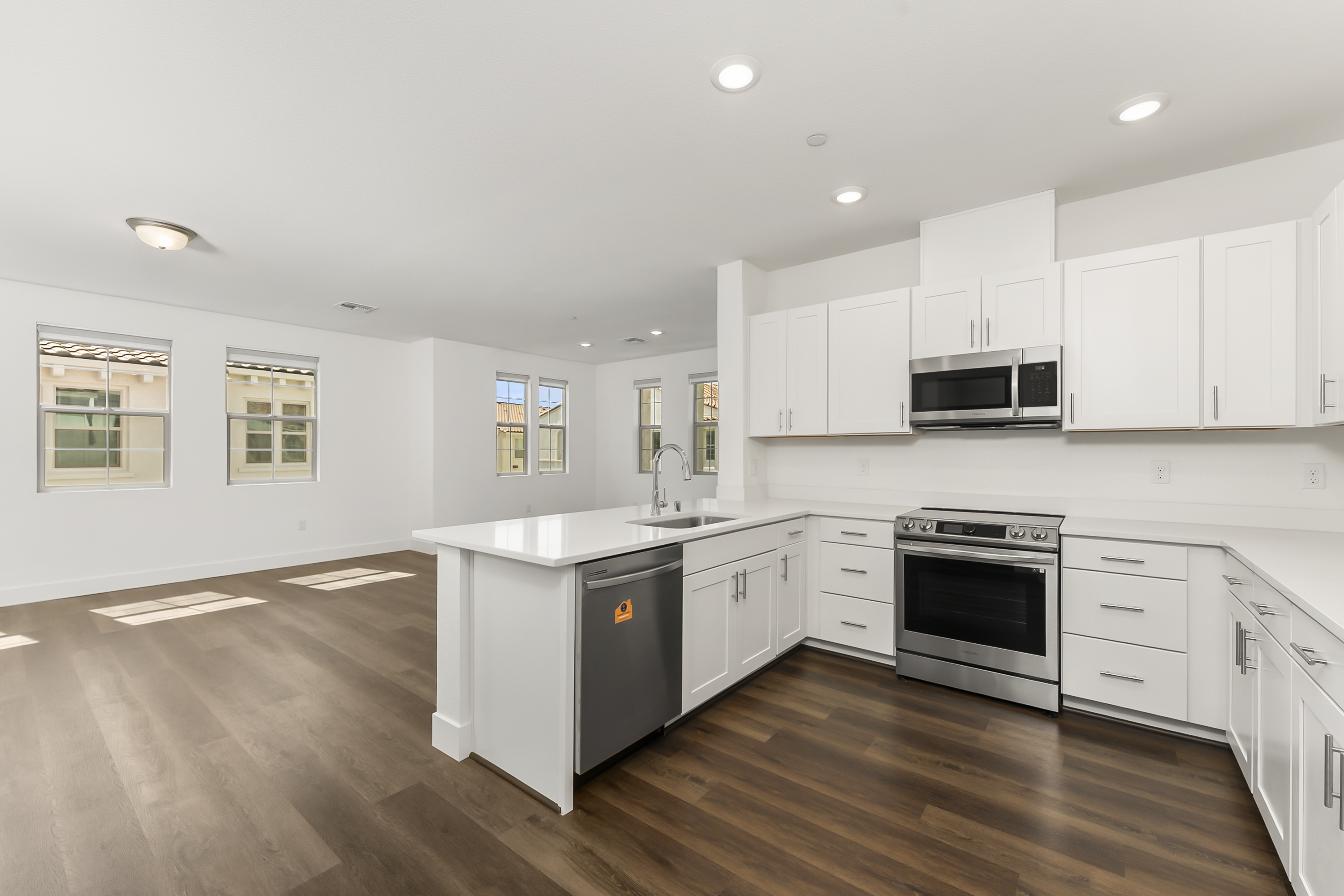  5301 East Commerce Way #25101, Sacramento, CA 95835 - 物件實景
