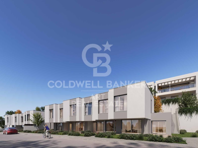 Marbella, Andalusia, ES, 3 Bedrooms Bedrooms, ,3 BathroomsBathrooms,Residential,For Sale,1804225