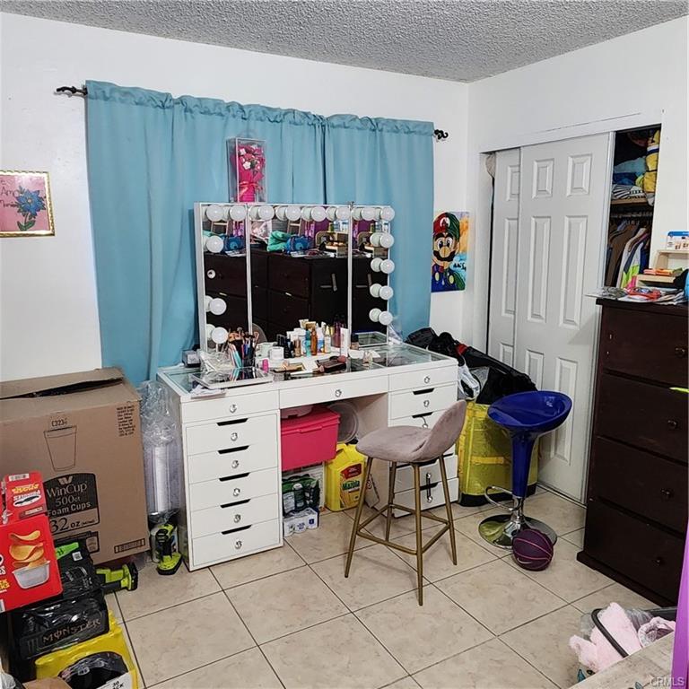 Los Angeles, California, 90023, United States, 9 Bedrooms Bedrooms, ,5 BathroomsBathrooms,Residential,For Sale,1855896