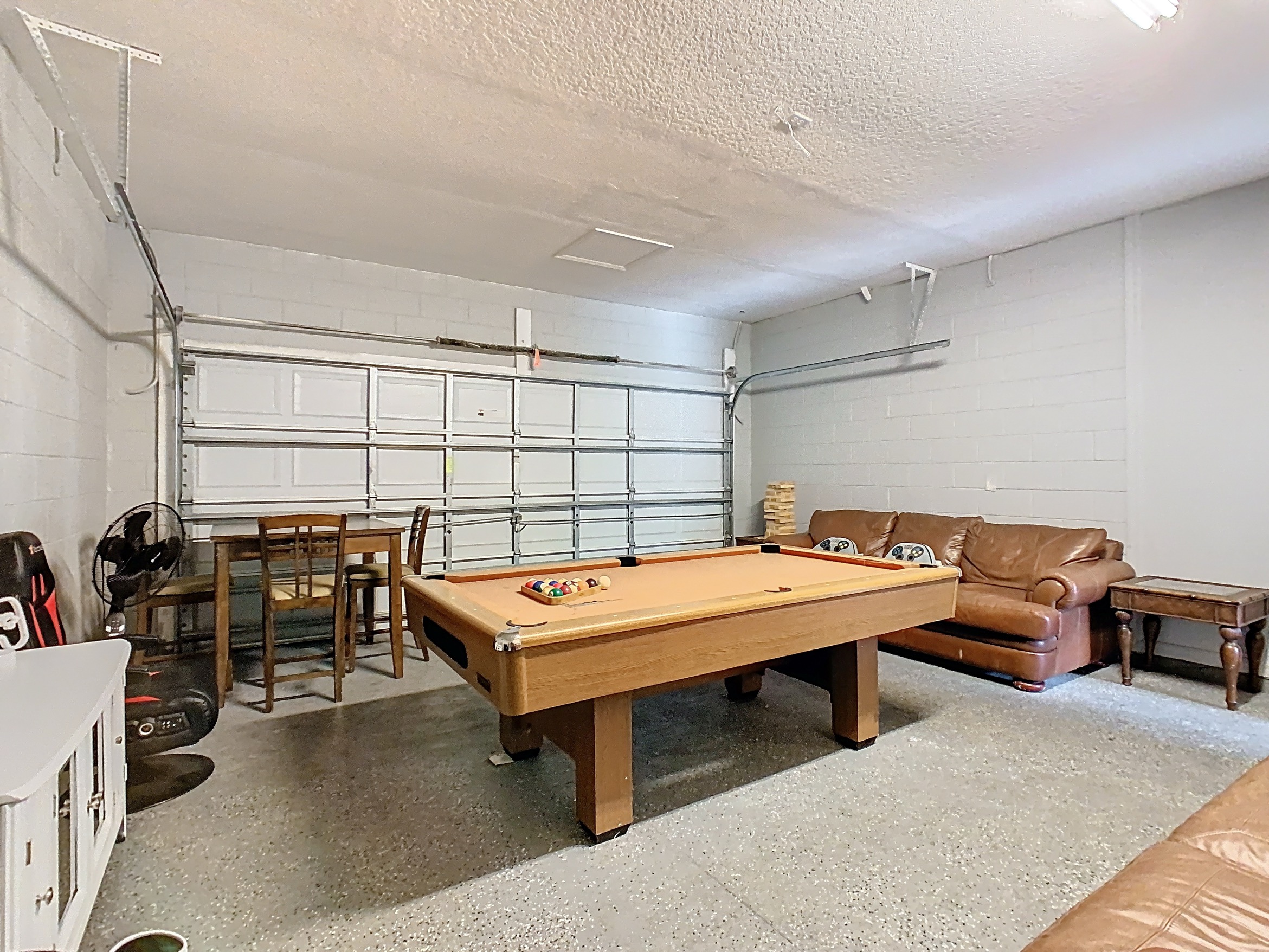 Kissimmee, Florida, 34747, United States, 6 Bedrooms Bedrooms, ,5 BathroomsBathrooms,Residential,For Sale,1920294