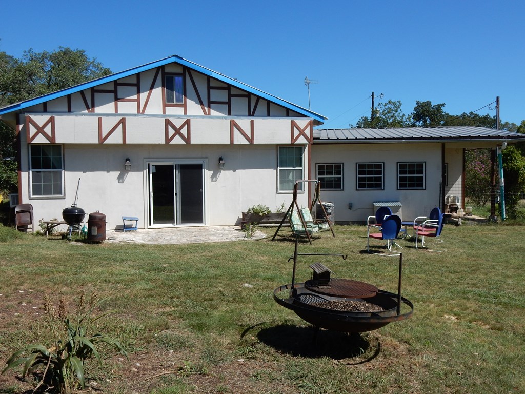 Fredericksburg, Texas, 78624, United States, 2 Bedrooms Bedrooms, ,1 BathroomBathrooms,Residential,For Sale,1905731