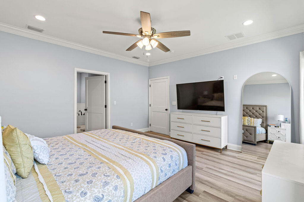 Shalimar, Florida, 32579, United States, 4 Bedrooms Bedrooms, ,3 BathroomsBathrooms,Residential,For Sale,1950099