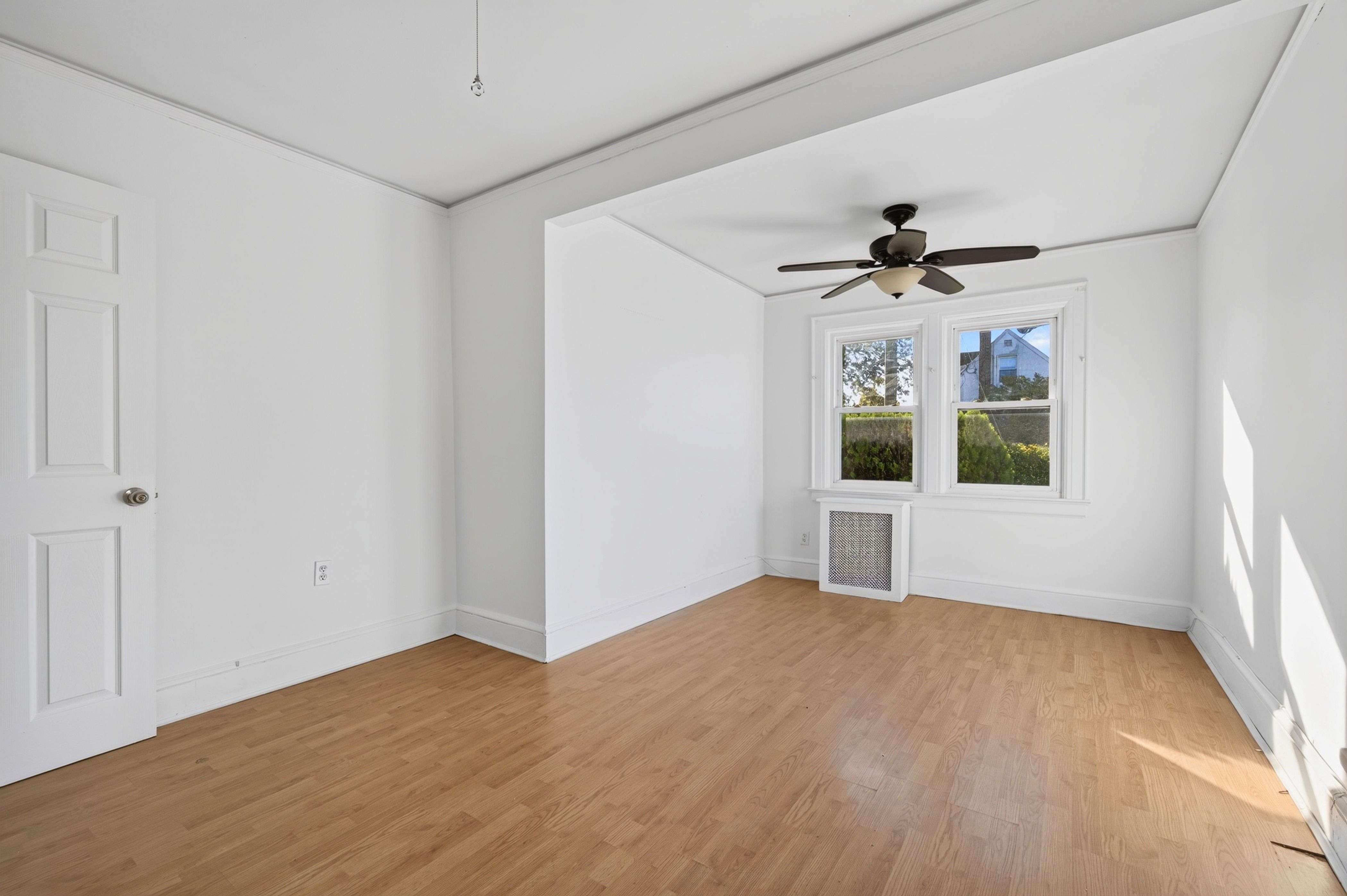  54 McKinley Avenue, Albertson, NY 11507 - 物件實景