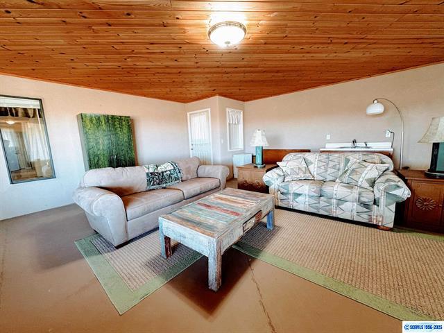 Silver City, New Mexico, 88061, United States, 5 Bedrooms Bedrooms, ,3 BathroomsBathrooms,Residential,For Sale,1927822