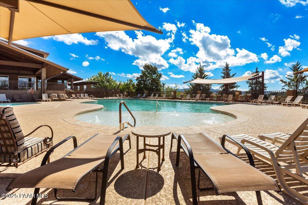 Dewey-Humboldt, Arizona, 86327, United States, 3 Bedrooms Bedrooms, ,2 BathroomsBathrooms,Residential,For Sale,1903290